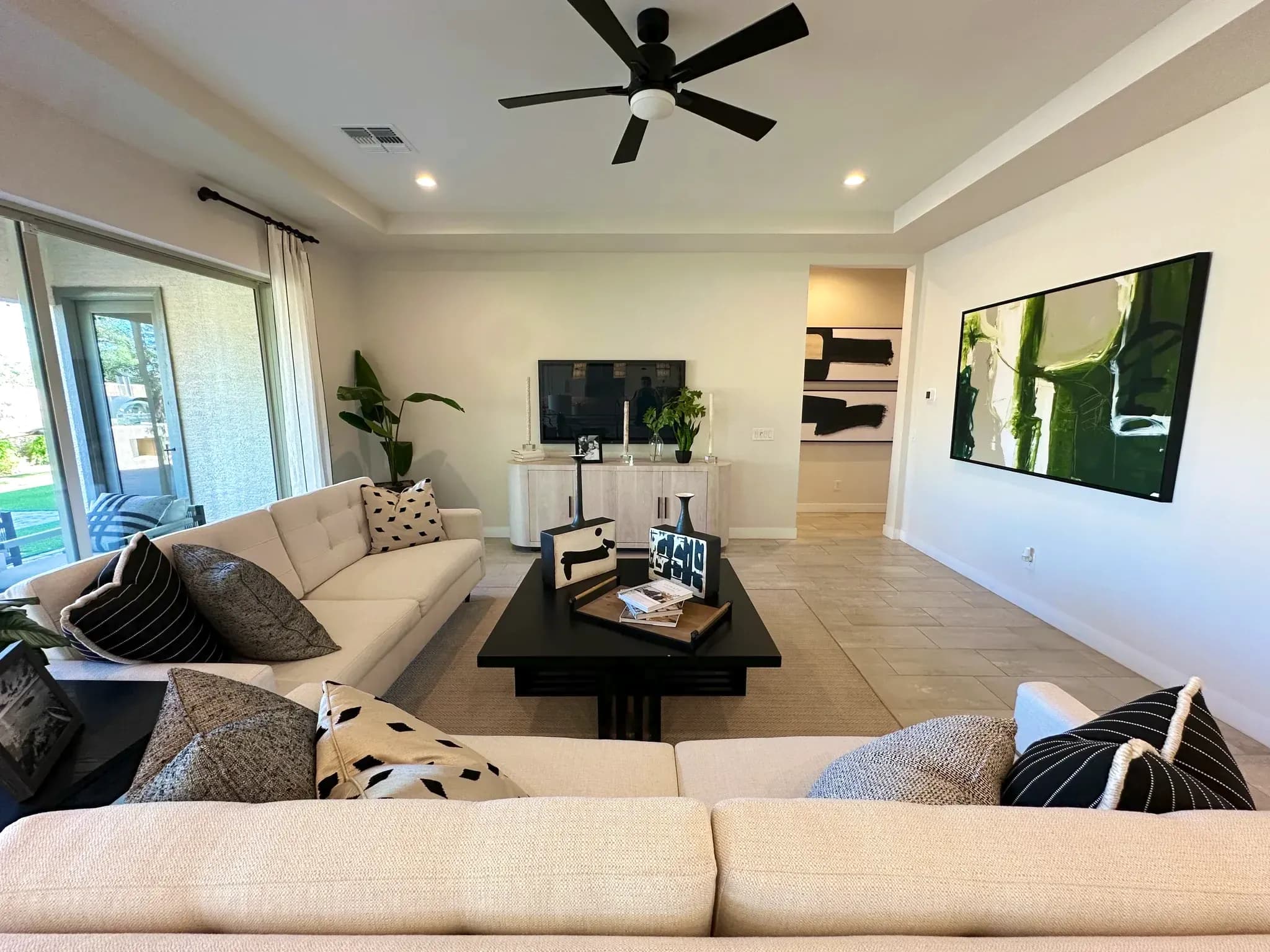 Pomona by Richmond American Homes at Estates at Asante — photo 4 of 18