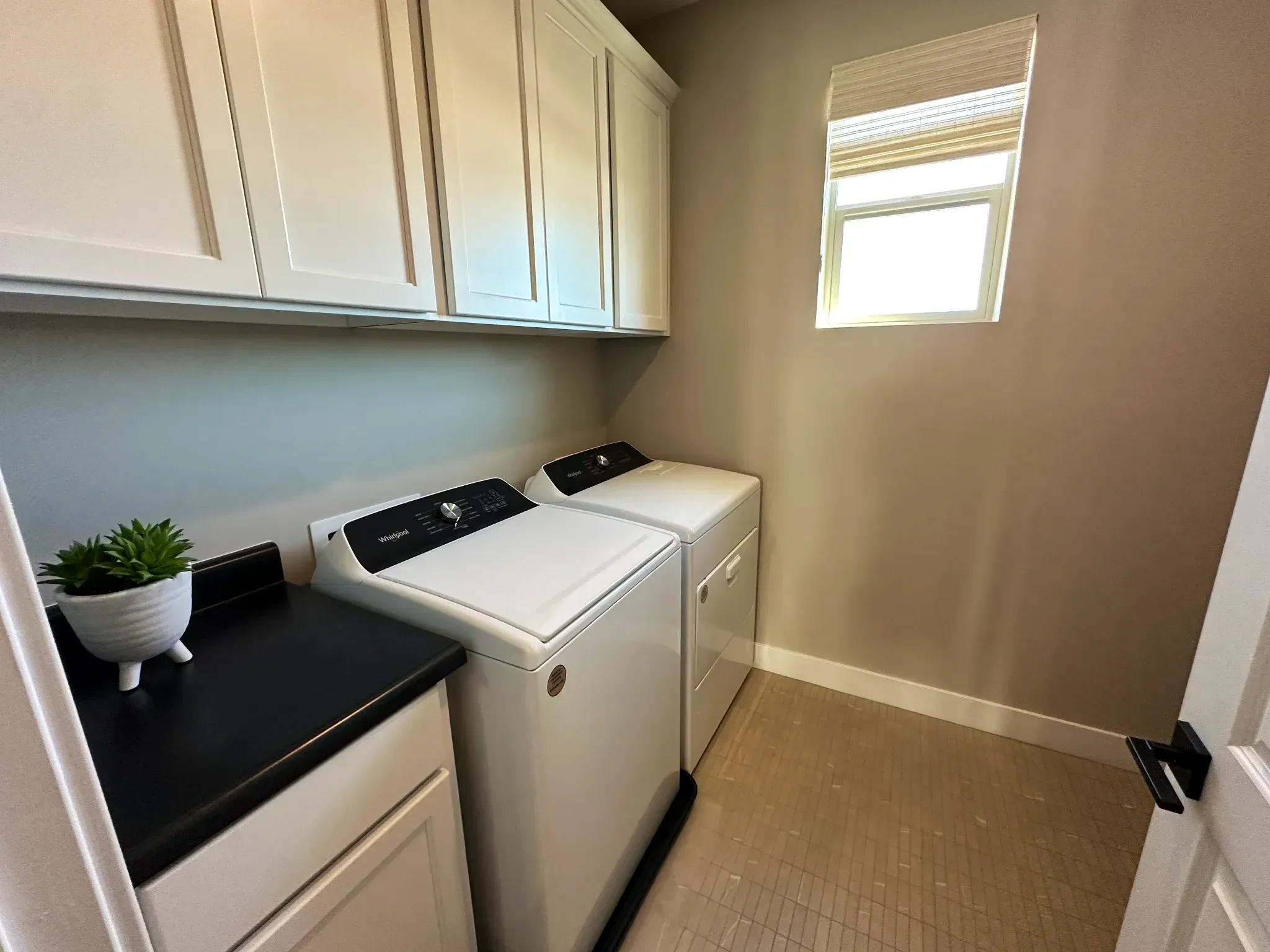 Plan 4016 by Shea Homes at Ascent at Aloravita — photo 15 of 17