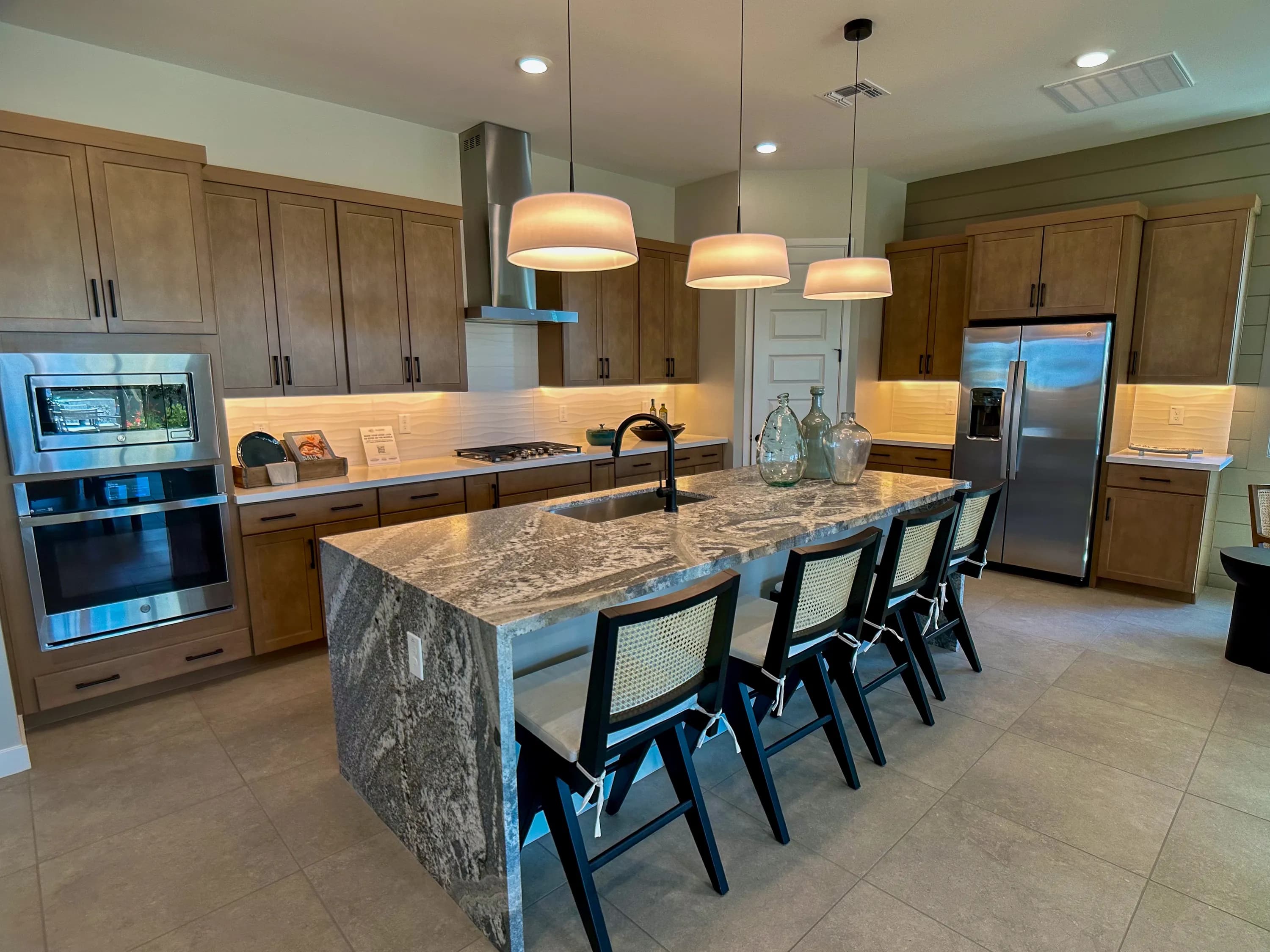 Juniper by Tri Pointe Homes at Luna at Soleo — photo 3 of 18
