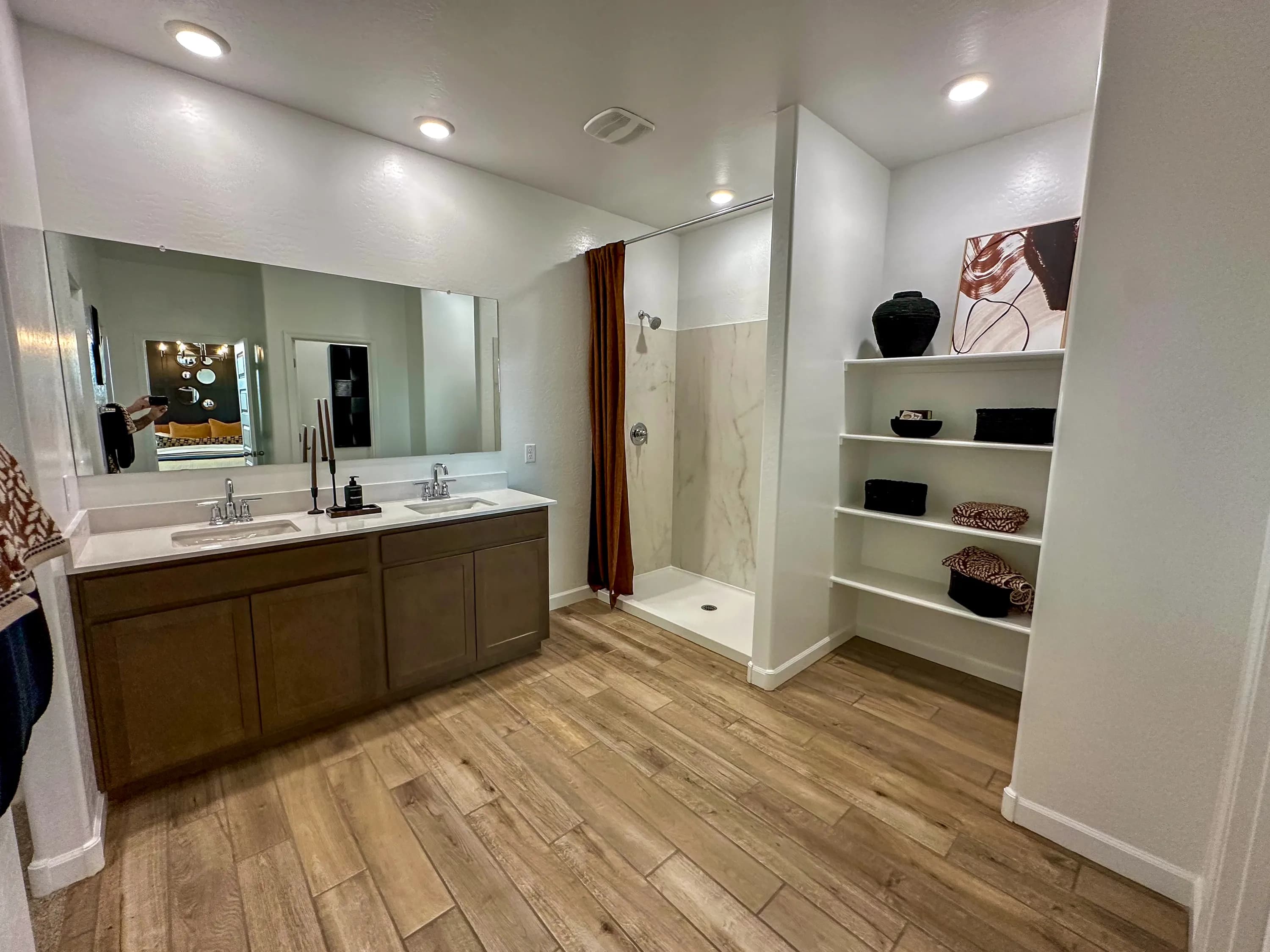 Courtland by D.R. Horton at Radiance at Superstition Vistas — photo 10 of 17