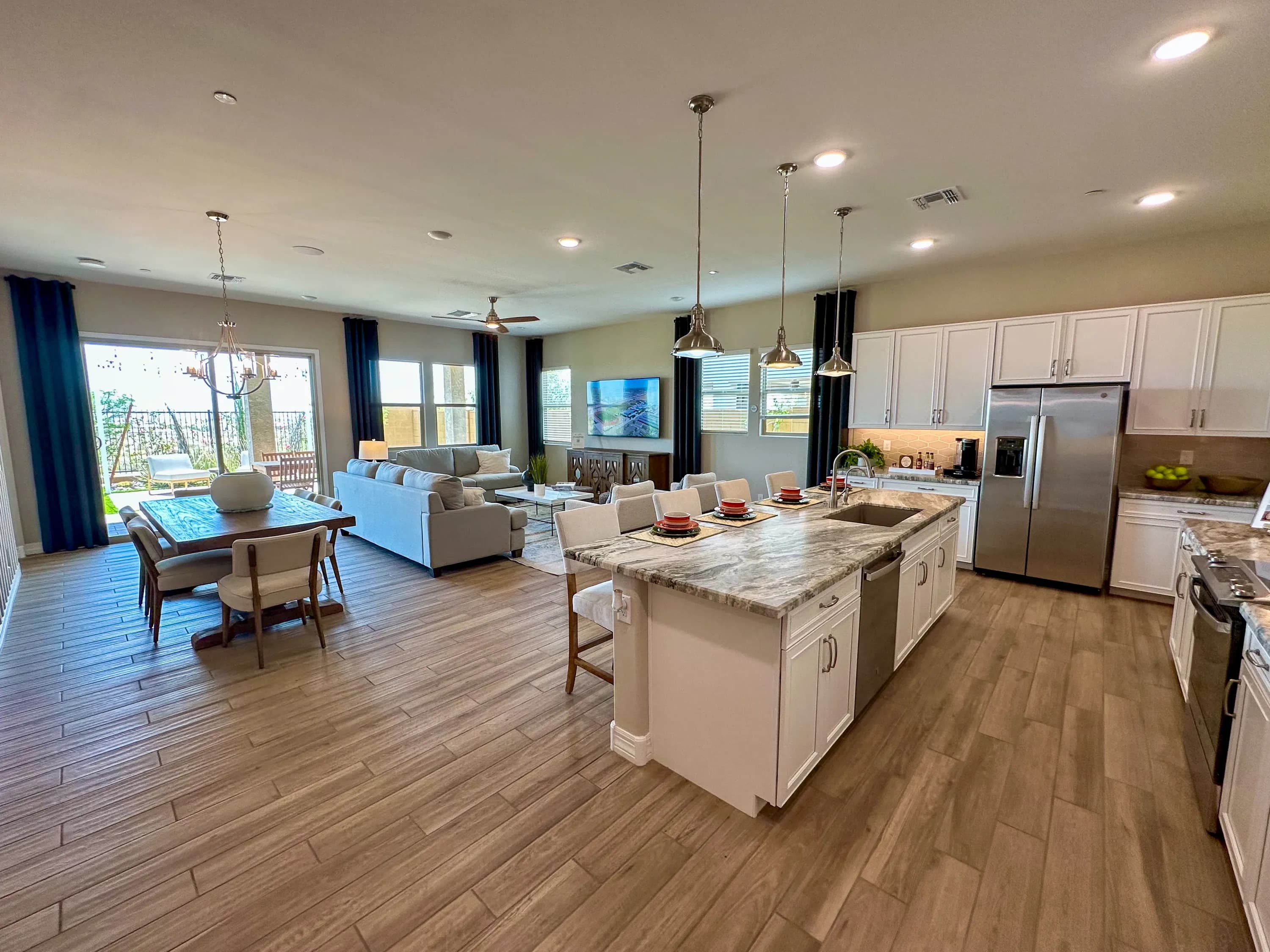 Juniper — interior