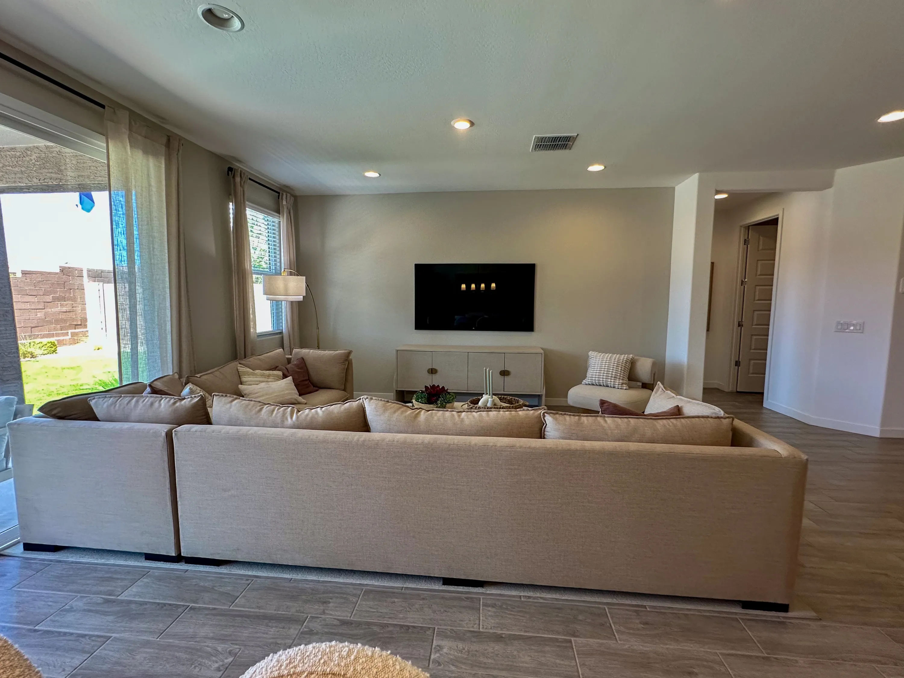 Sage — interior