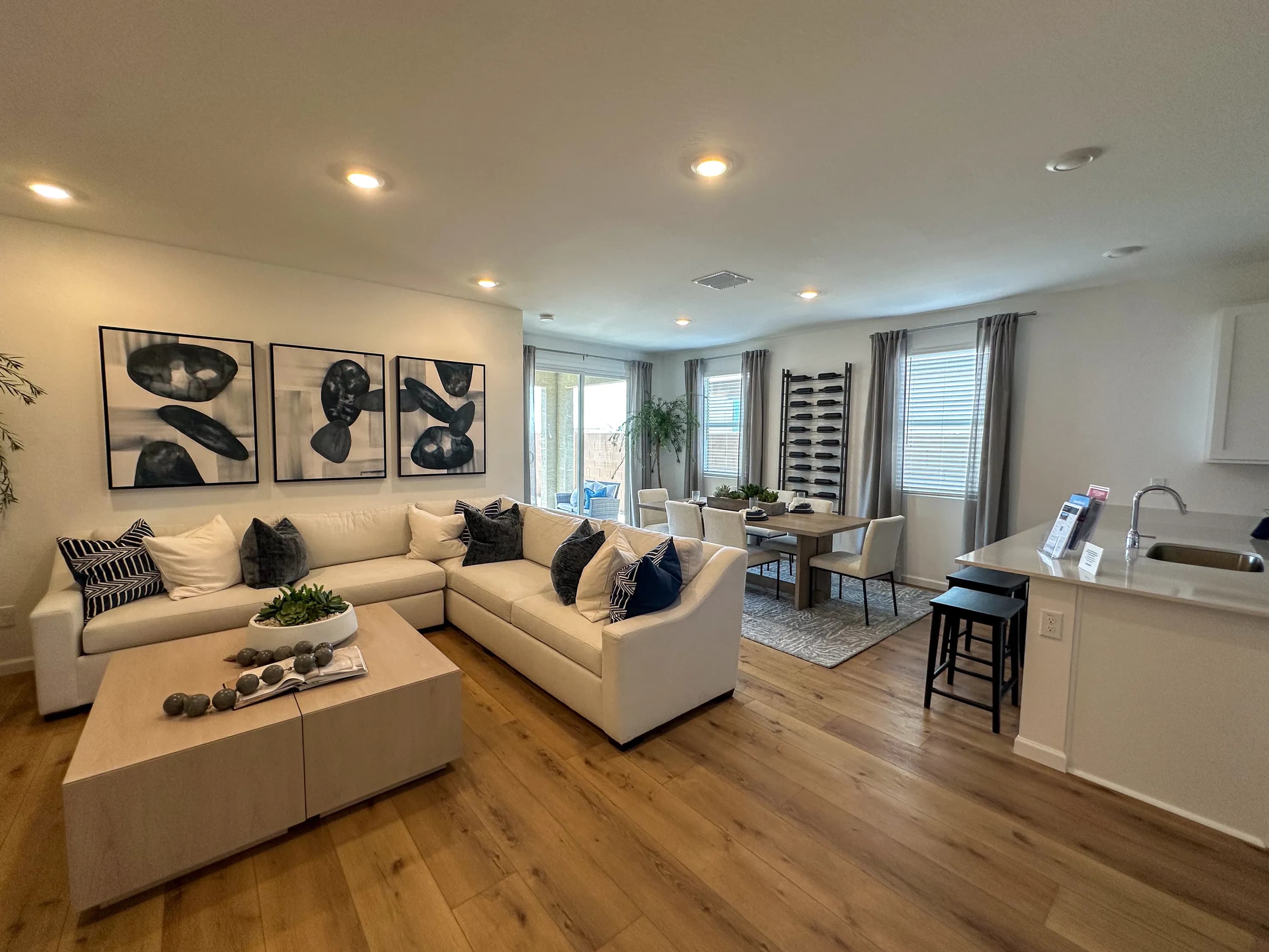 Coronado by Lennar at Discovery at Blossom Rock