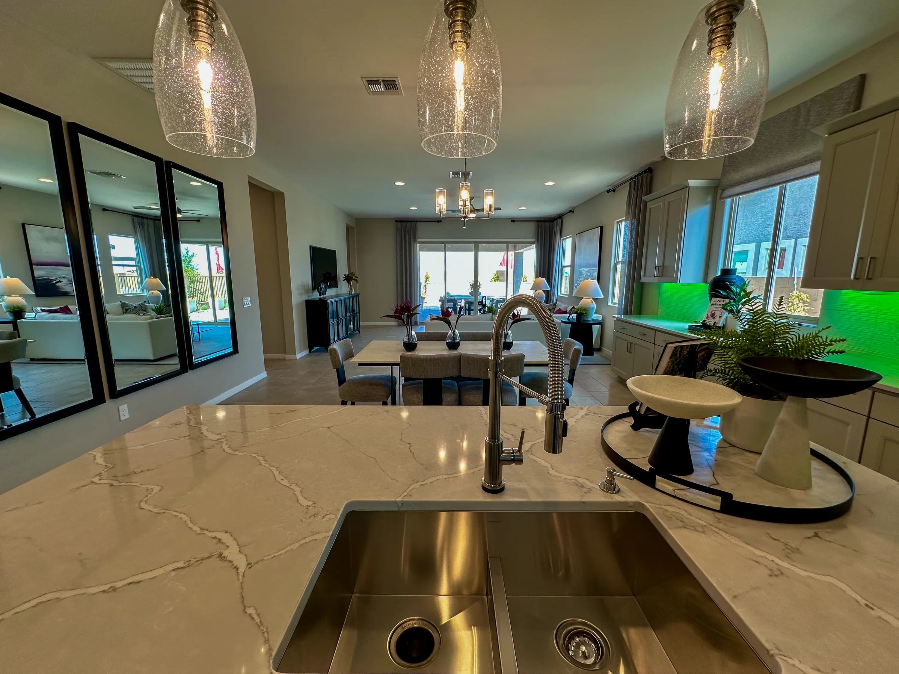 Raleigh — interior