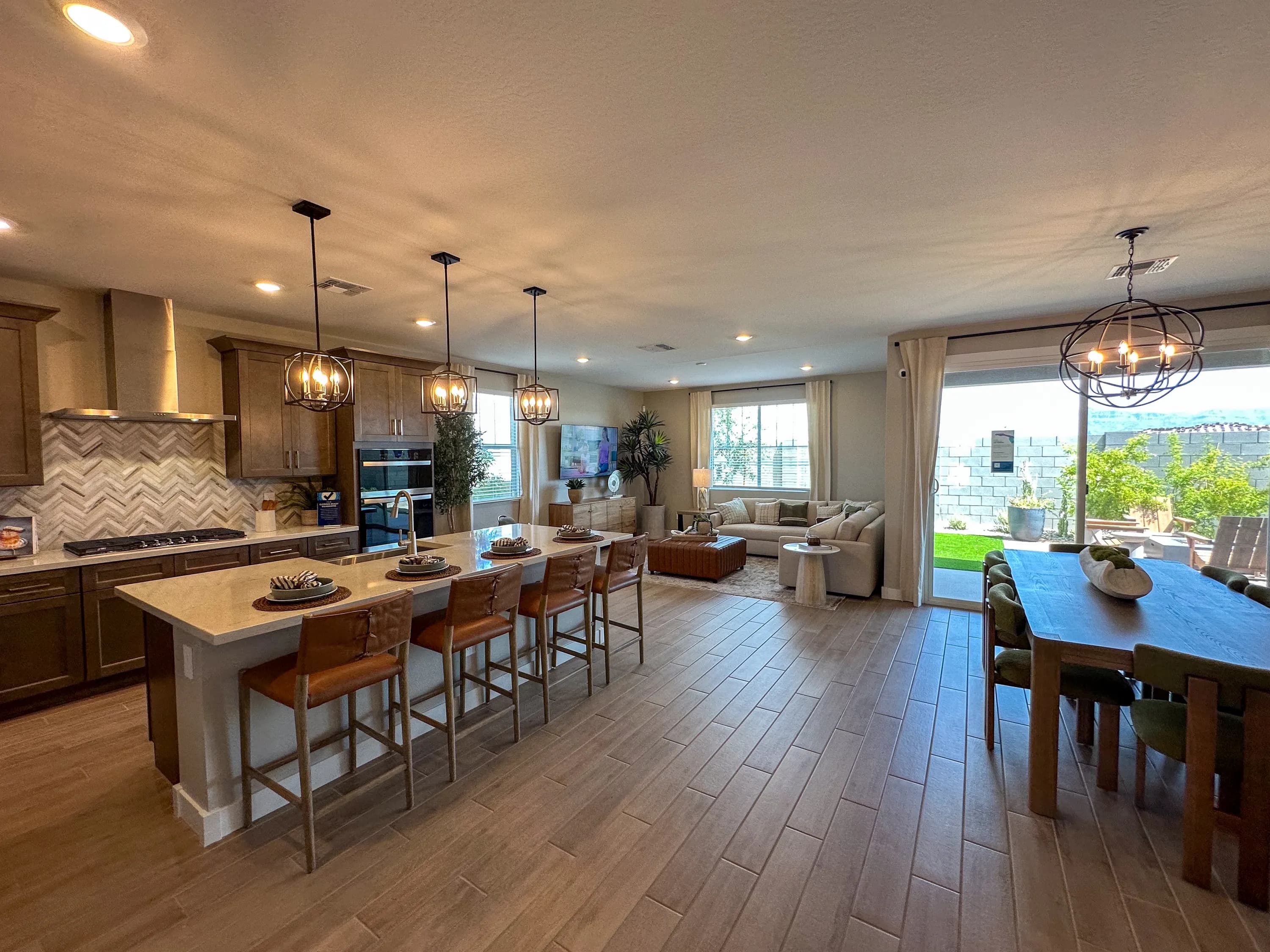 Lark — interior