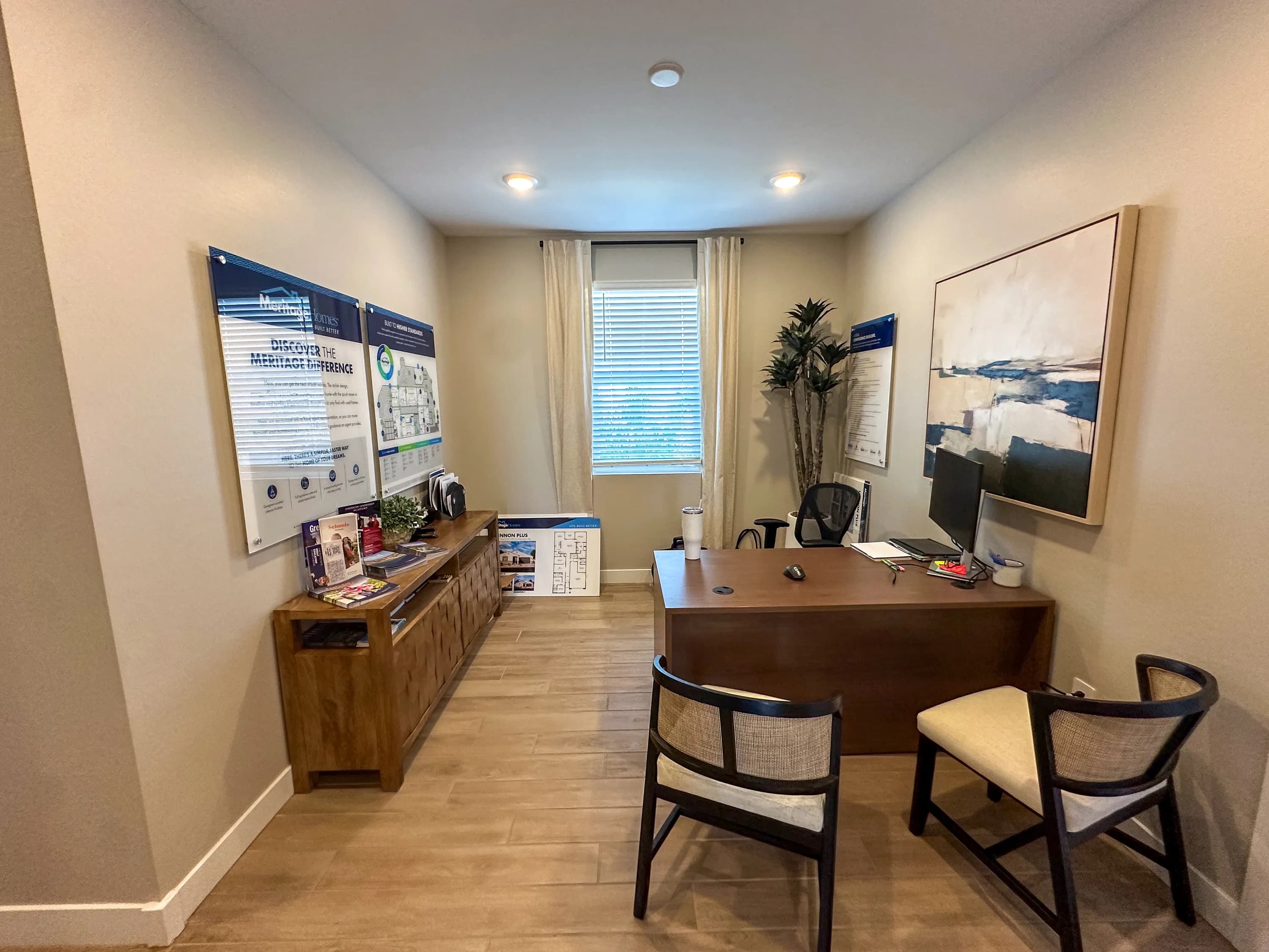 Lark — interior
