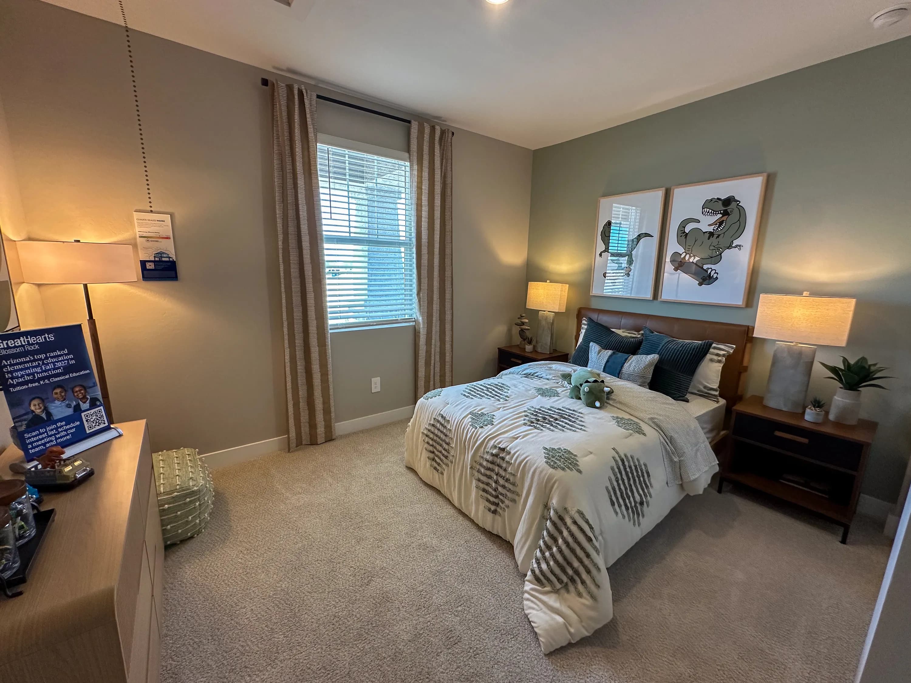 Lark — interior
