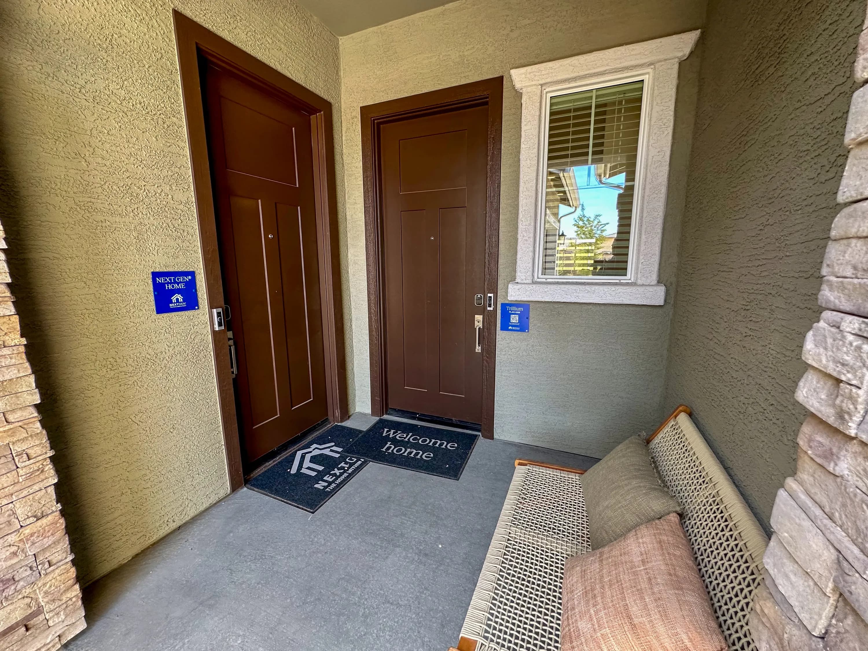 Trillium — interior