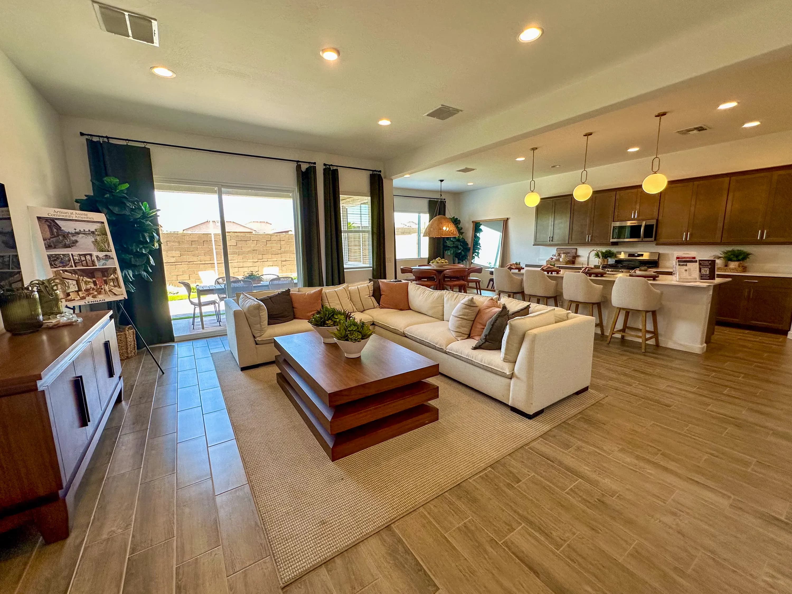 Trillium — interior