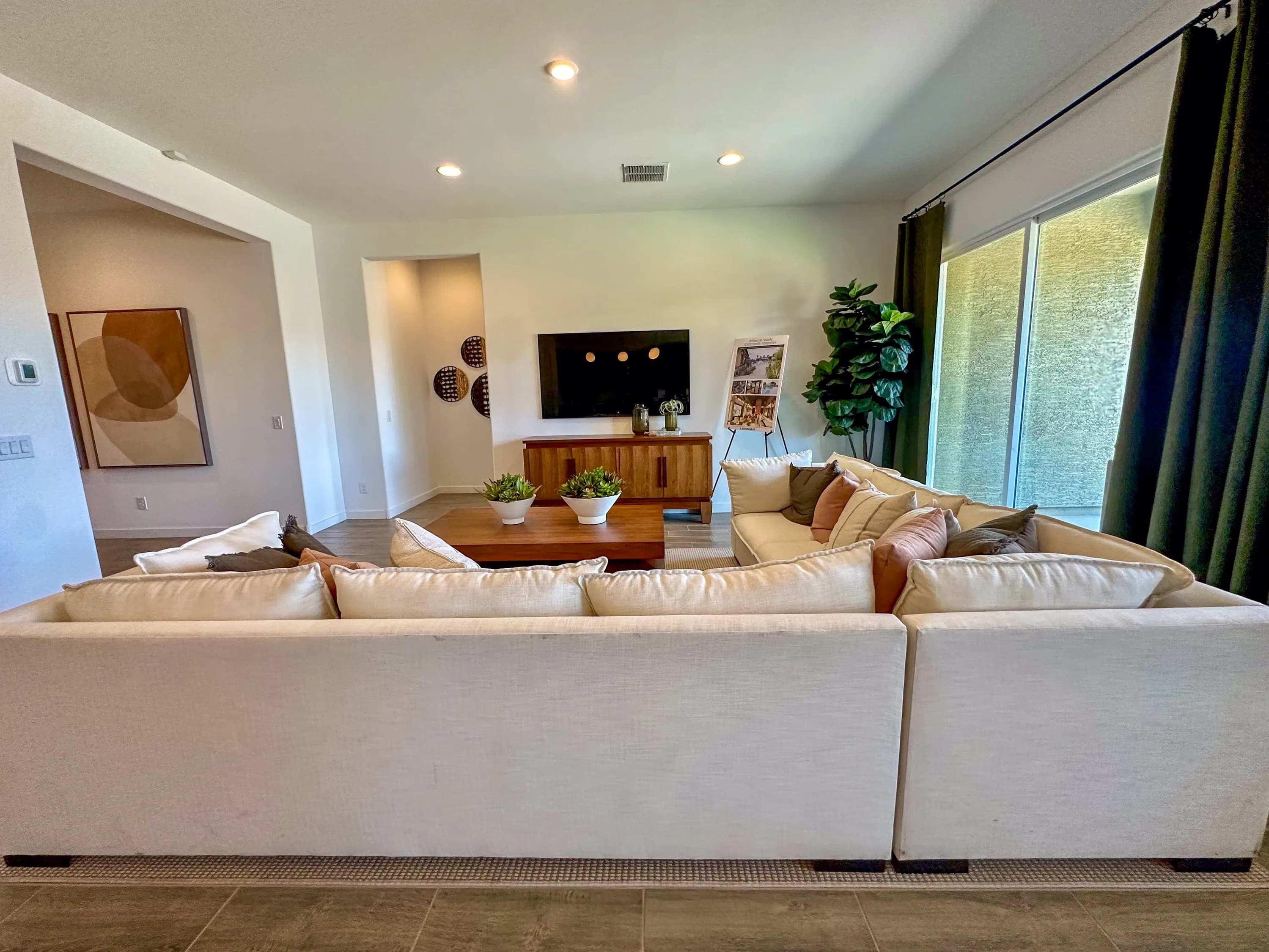 Trillium — interior