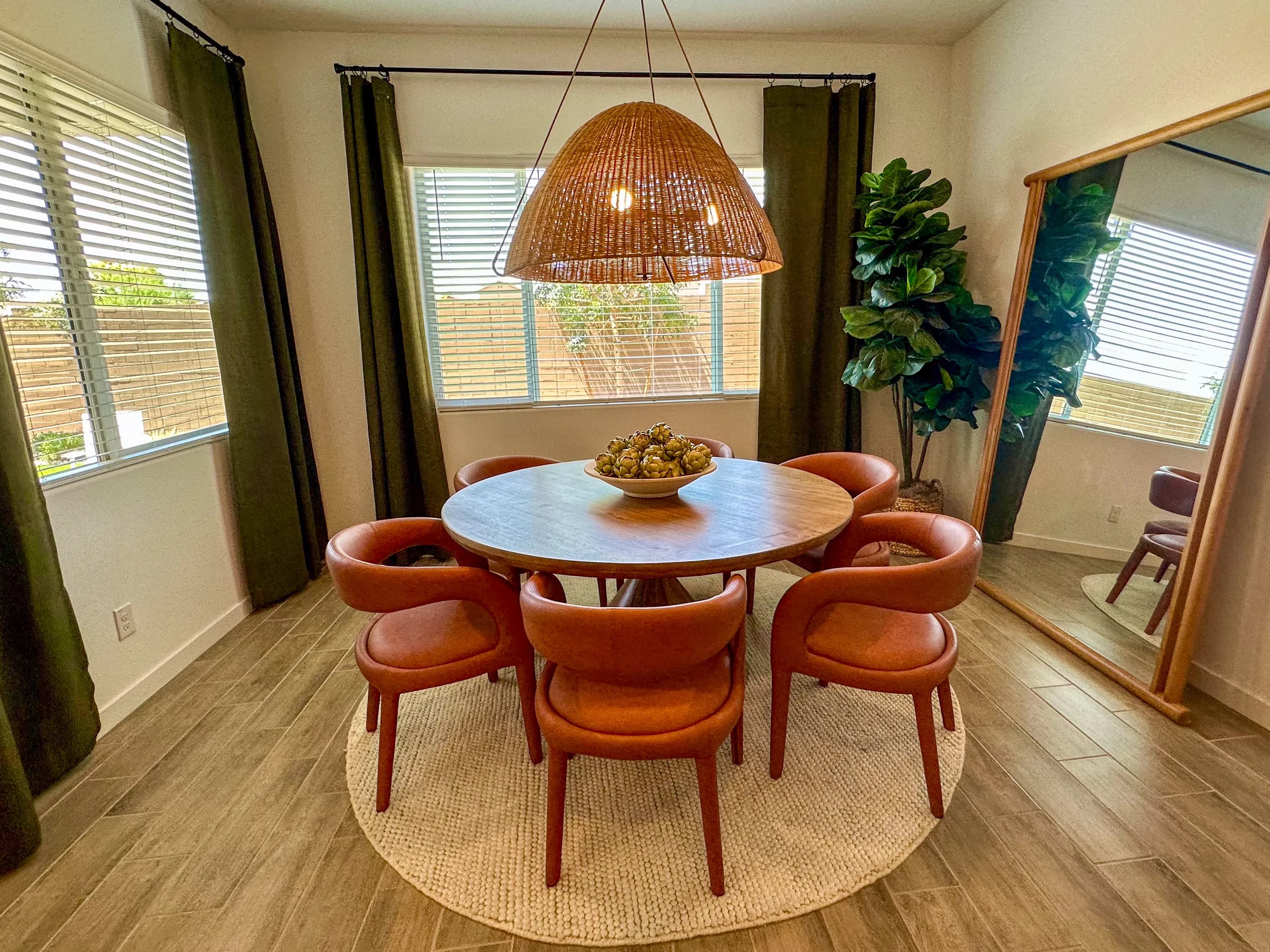 Trillium — interior