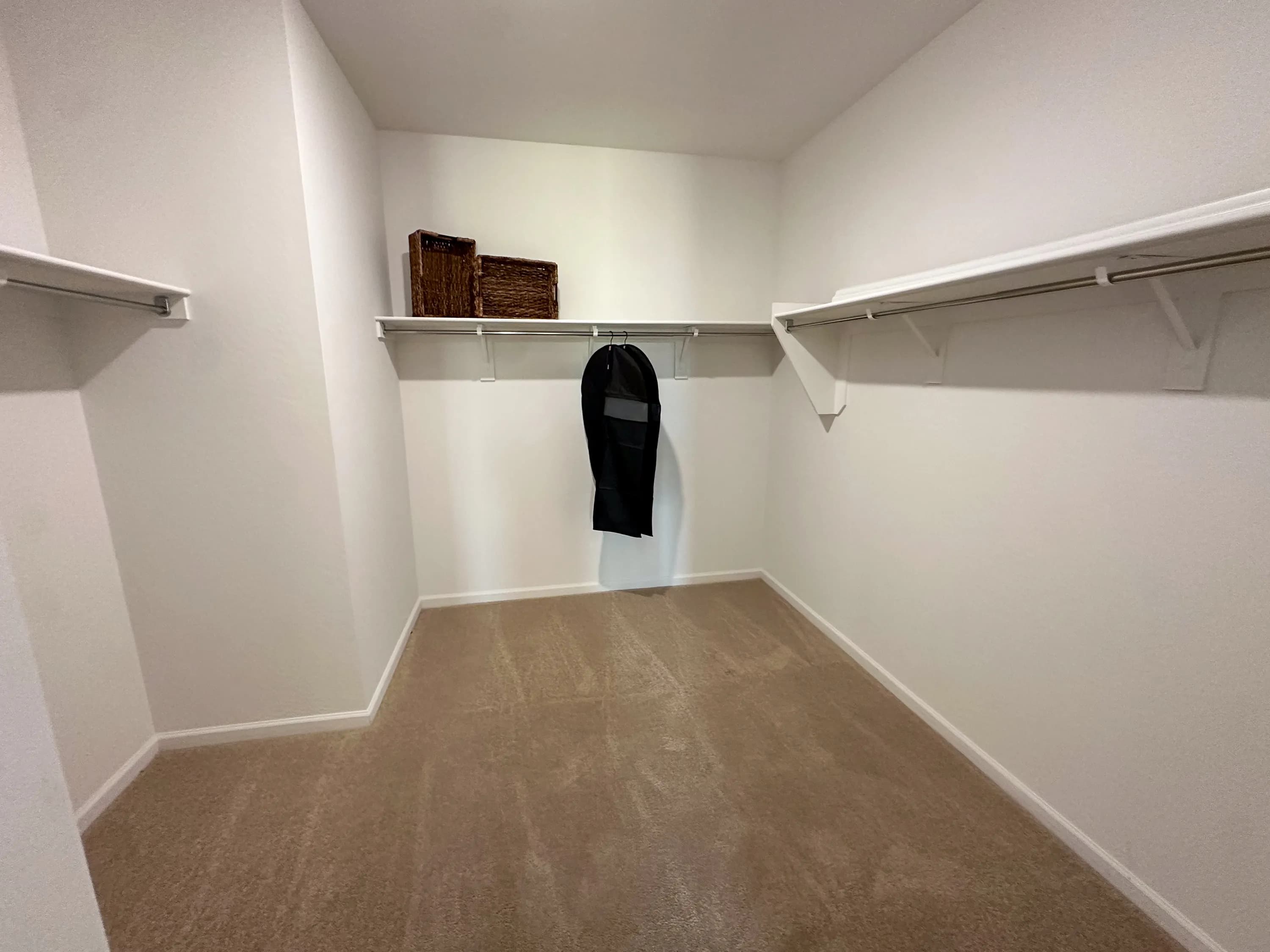 Harris — interior
