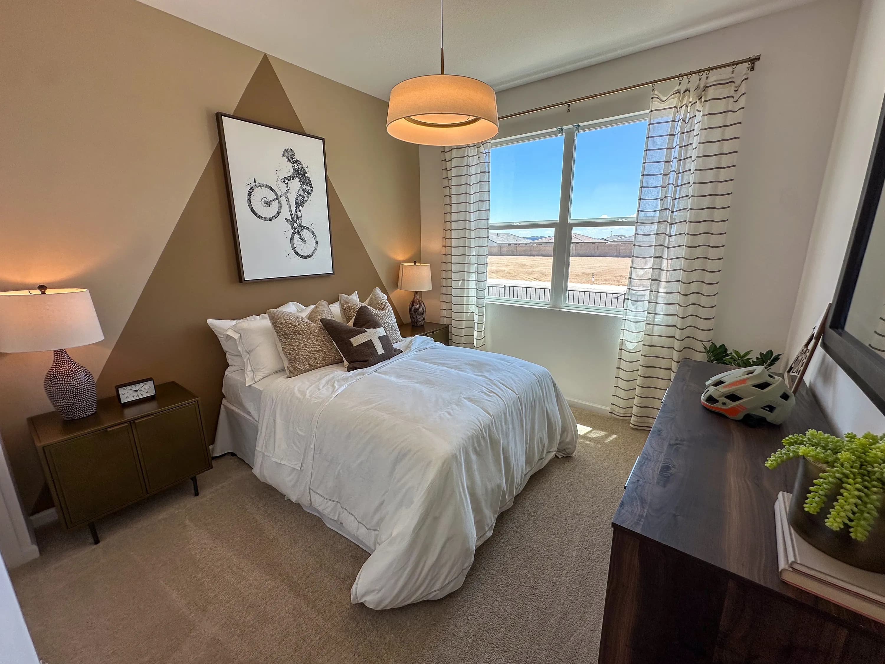 Harris — interior