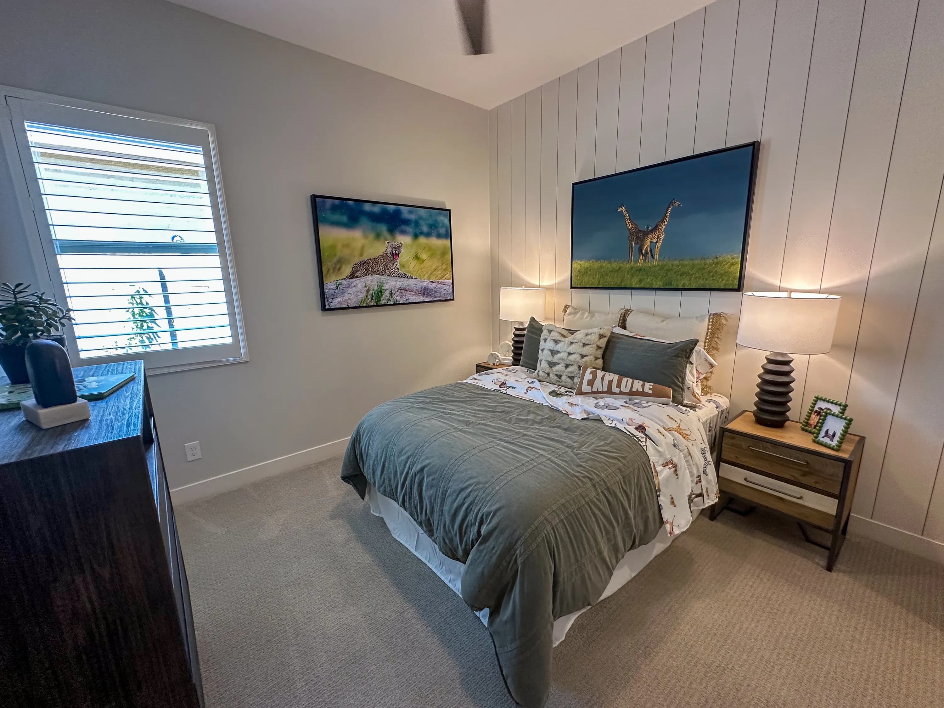 Harris Beach Super Garage w/Loft — interior