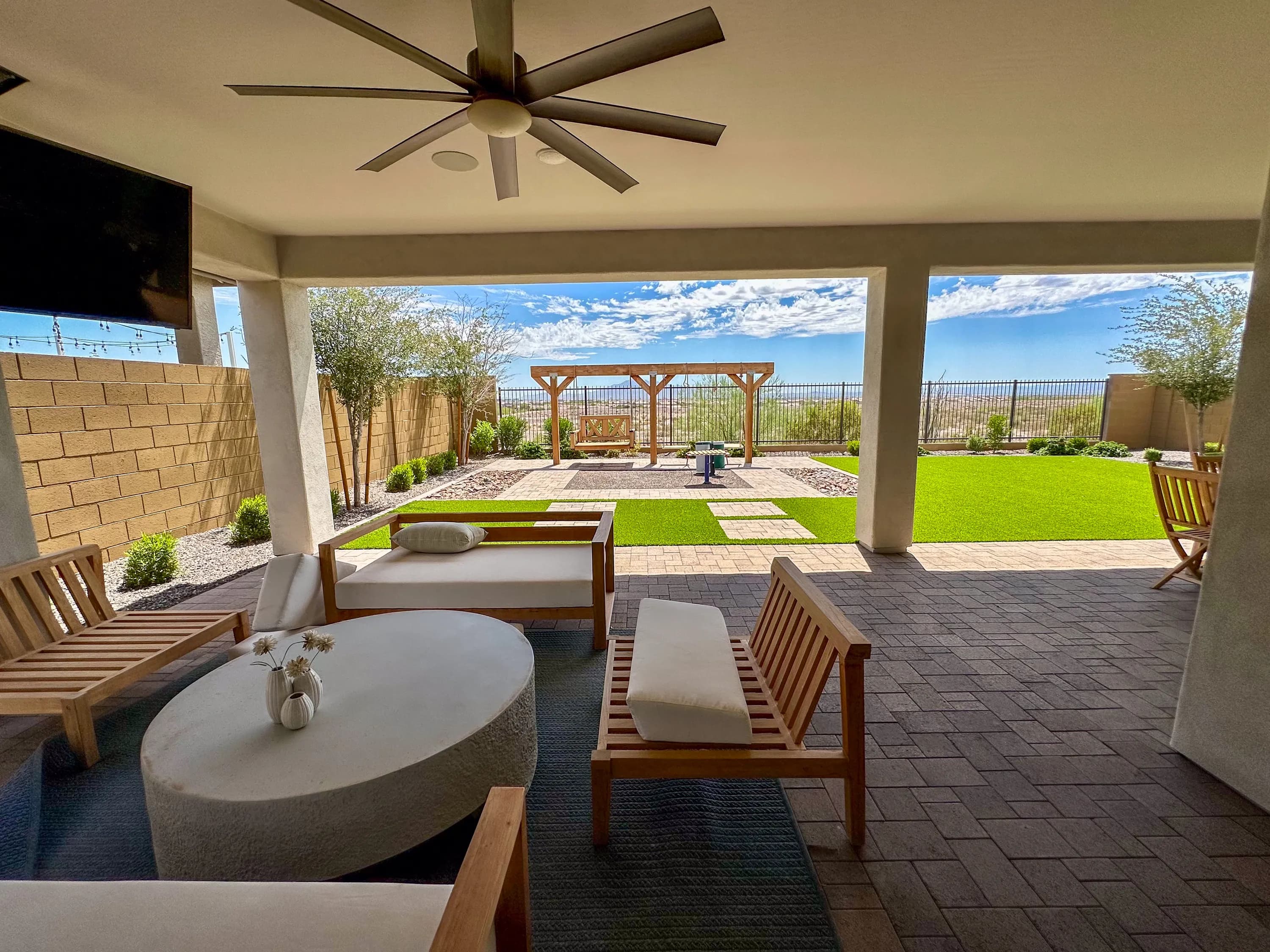 Cottonwood — interior