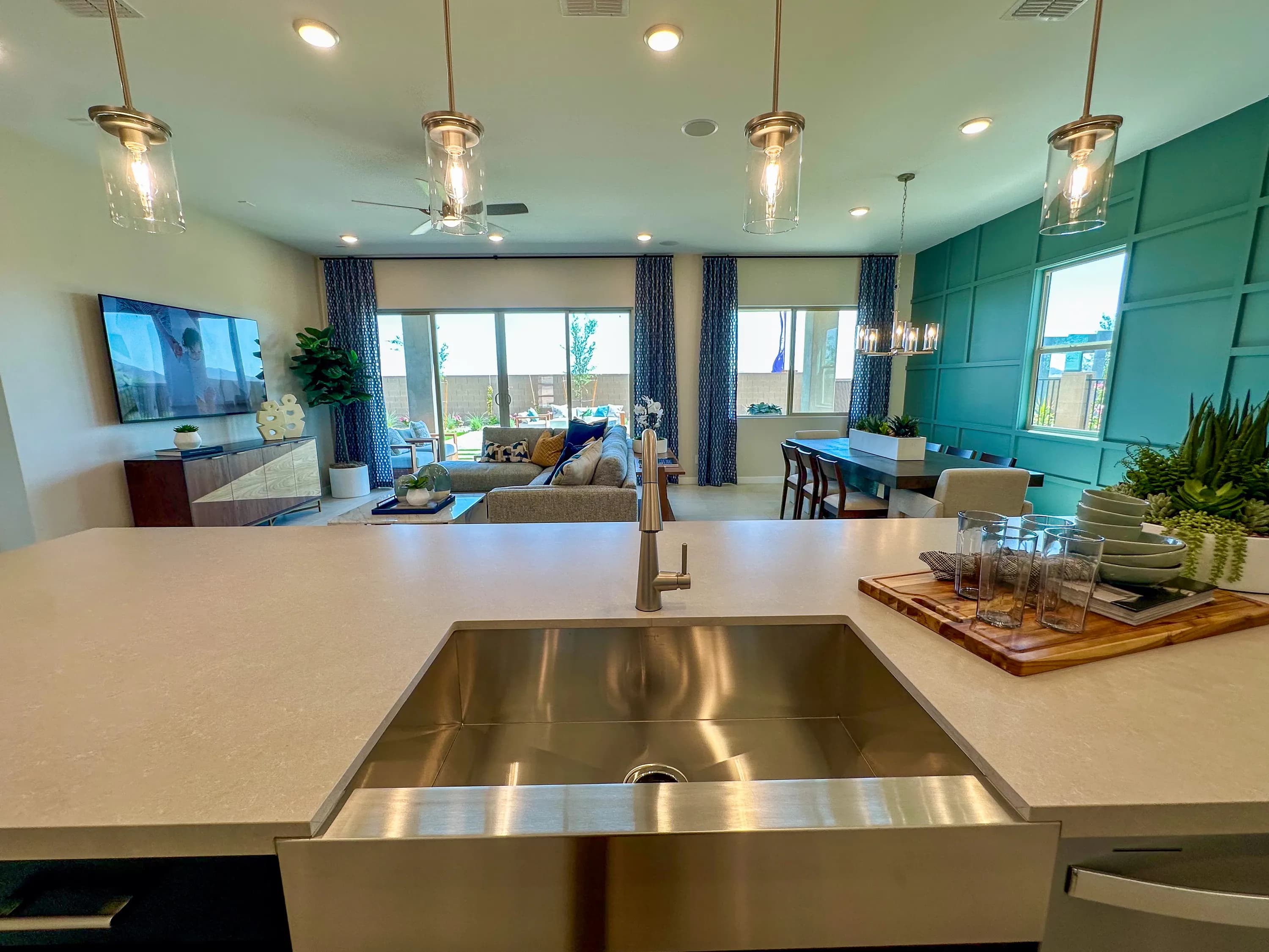 Aqua — interior