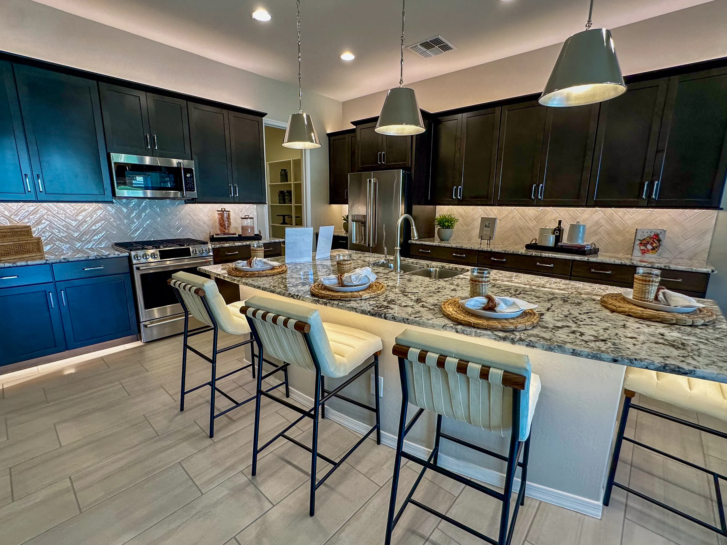 Arena Cove — interior