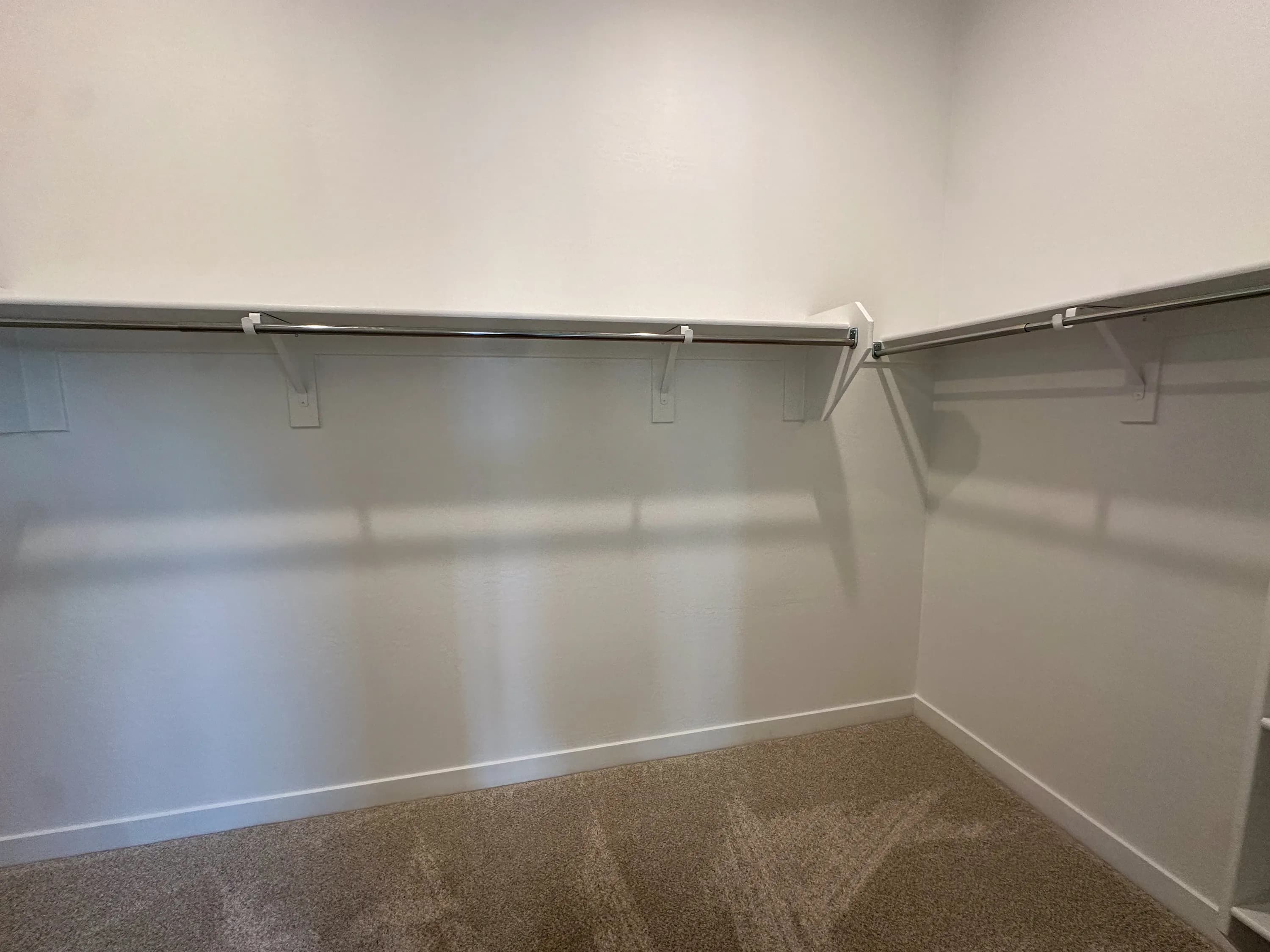 Pomona — interior