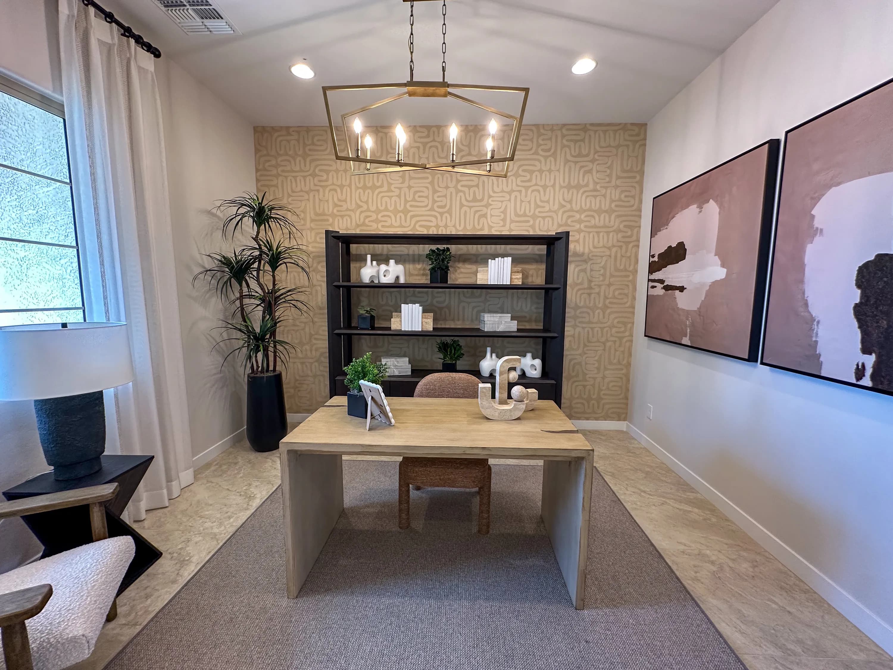 Pomona — interior