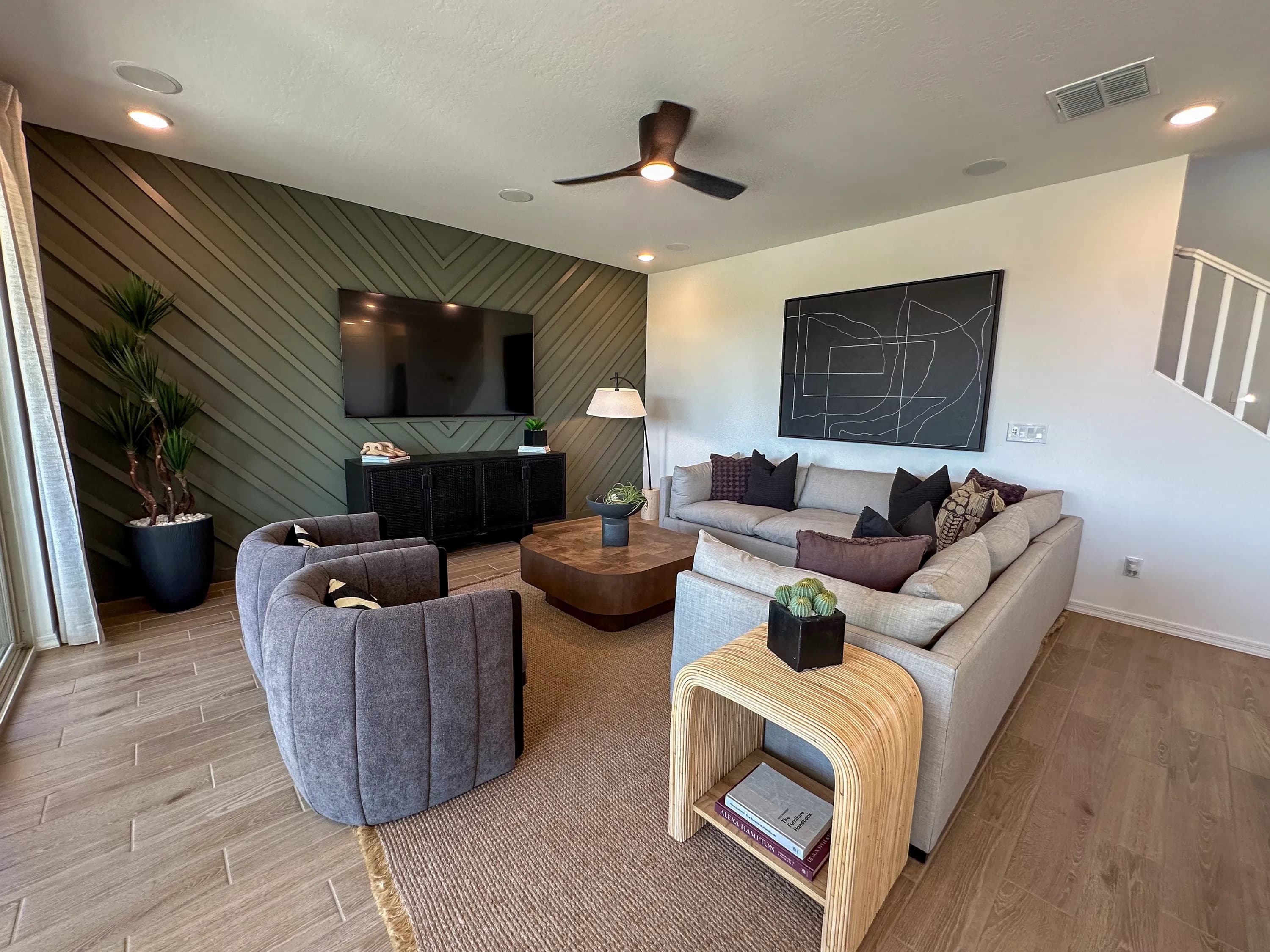 Sienna — interior