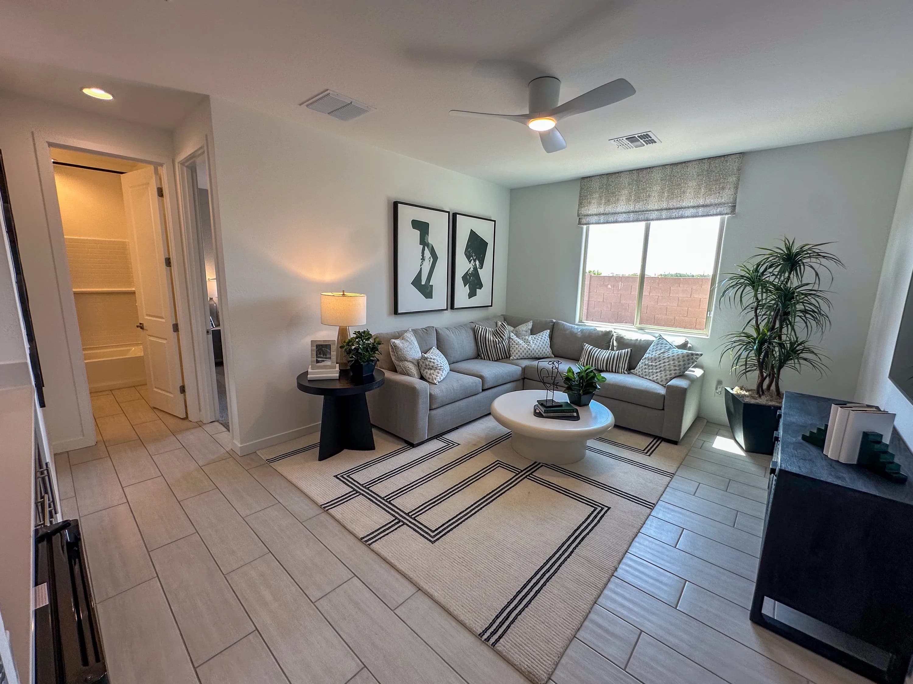 Emerald by Richmond American Homes at Seasons at Pradera — photo 9 of 15