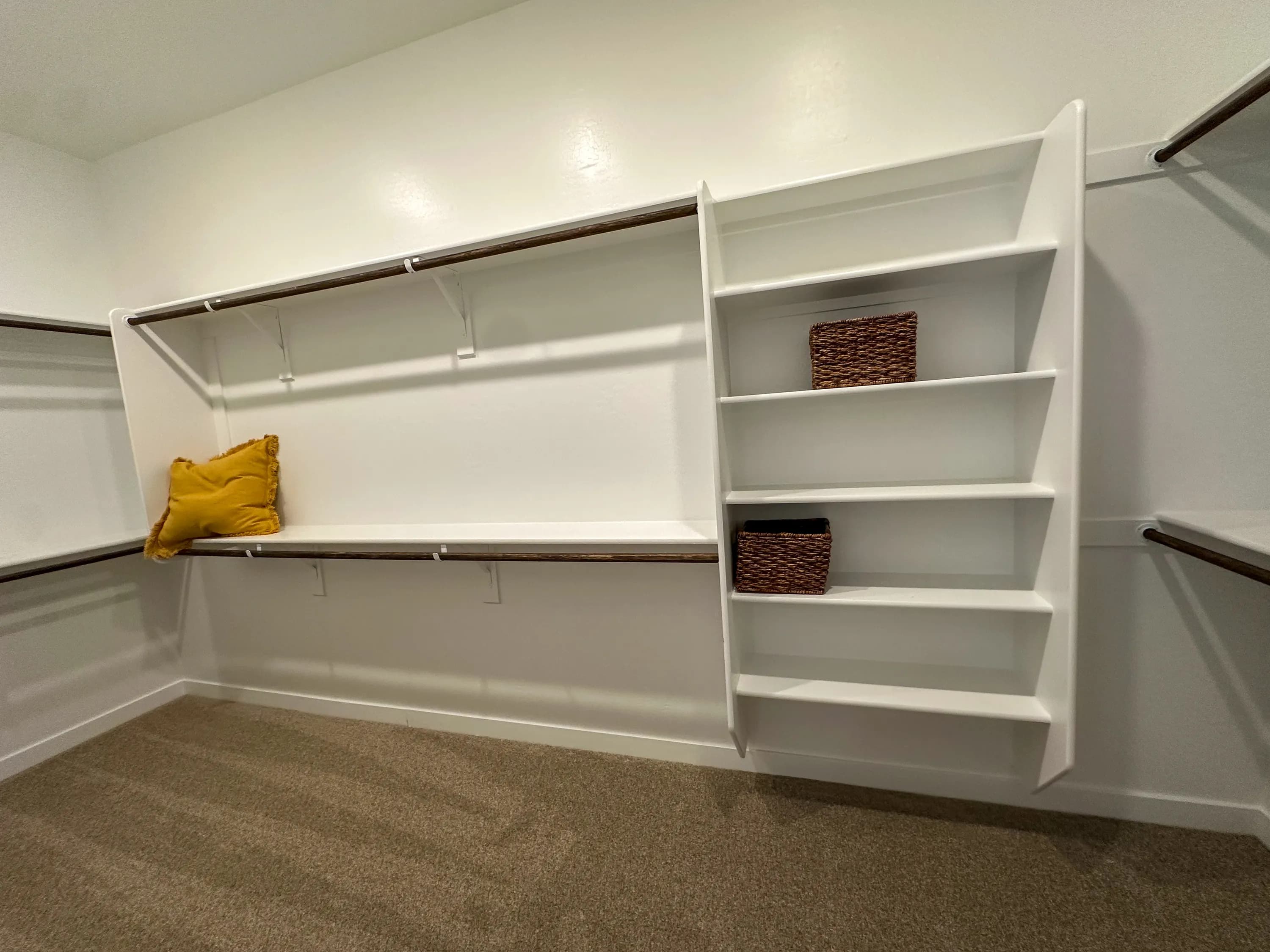 Trillium — interior