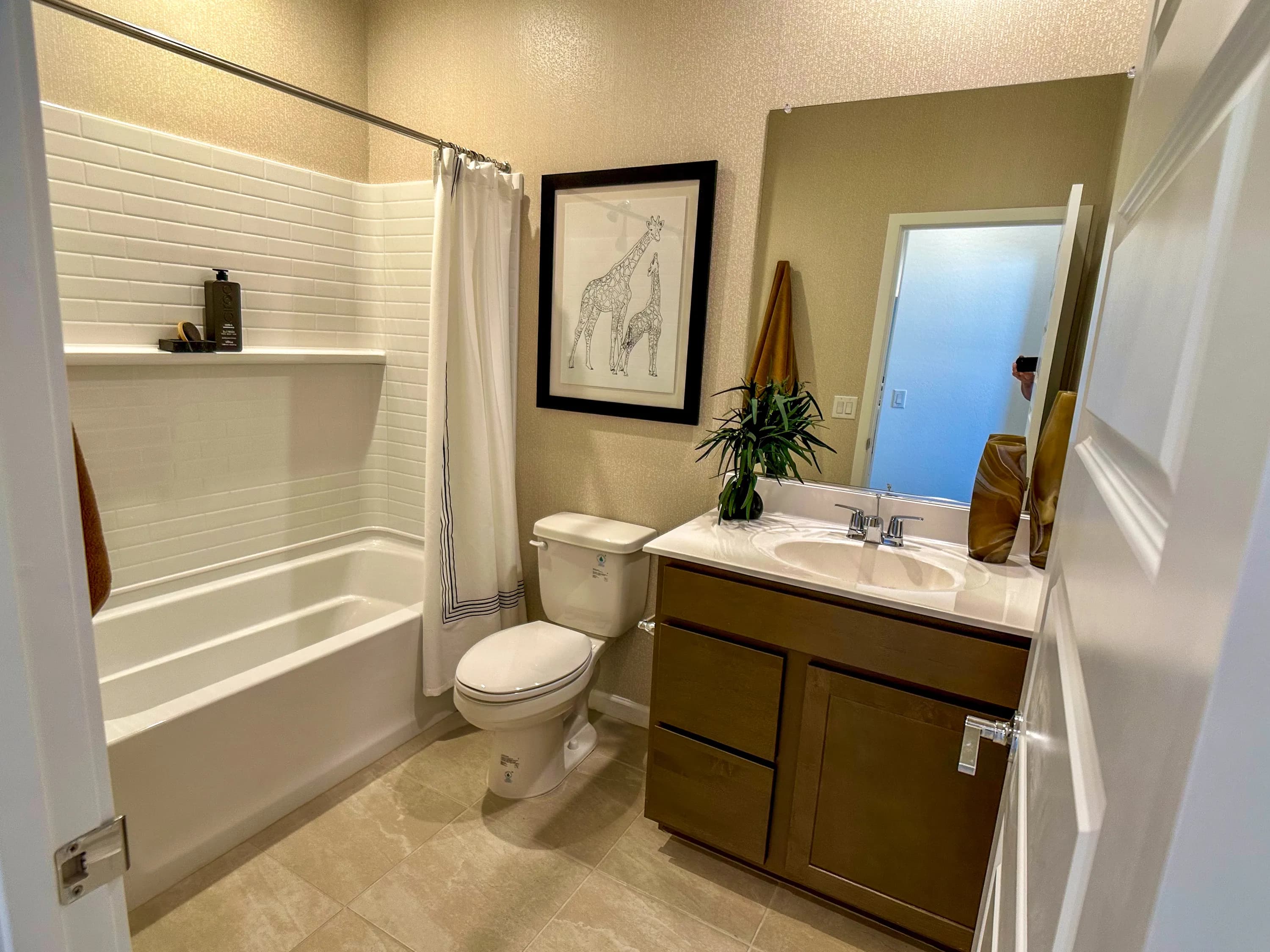 Hadley by Lennar at Summit at Teravalis — photo 12 of 15