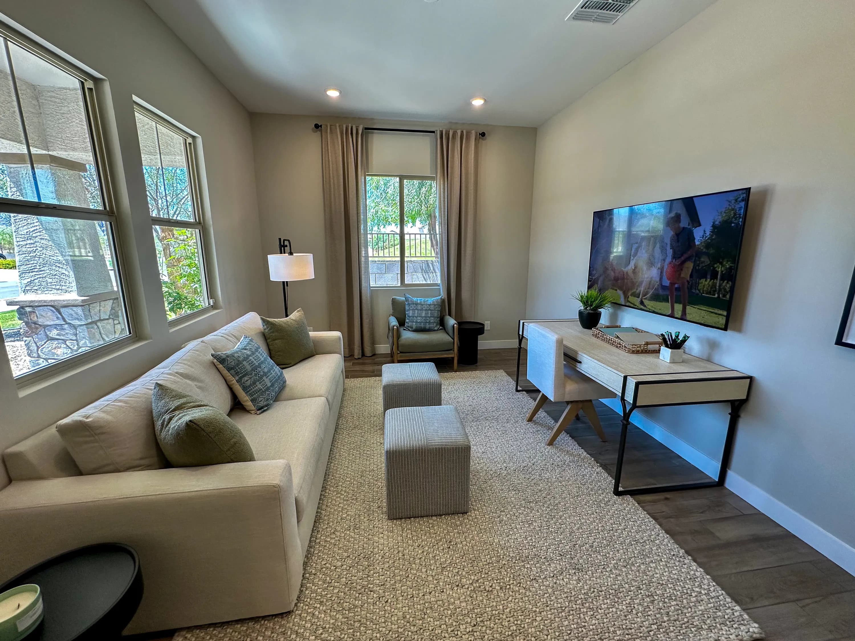 Plan 4504 by Risewell Homes at Frontera — photo 18 of 19