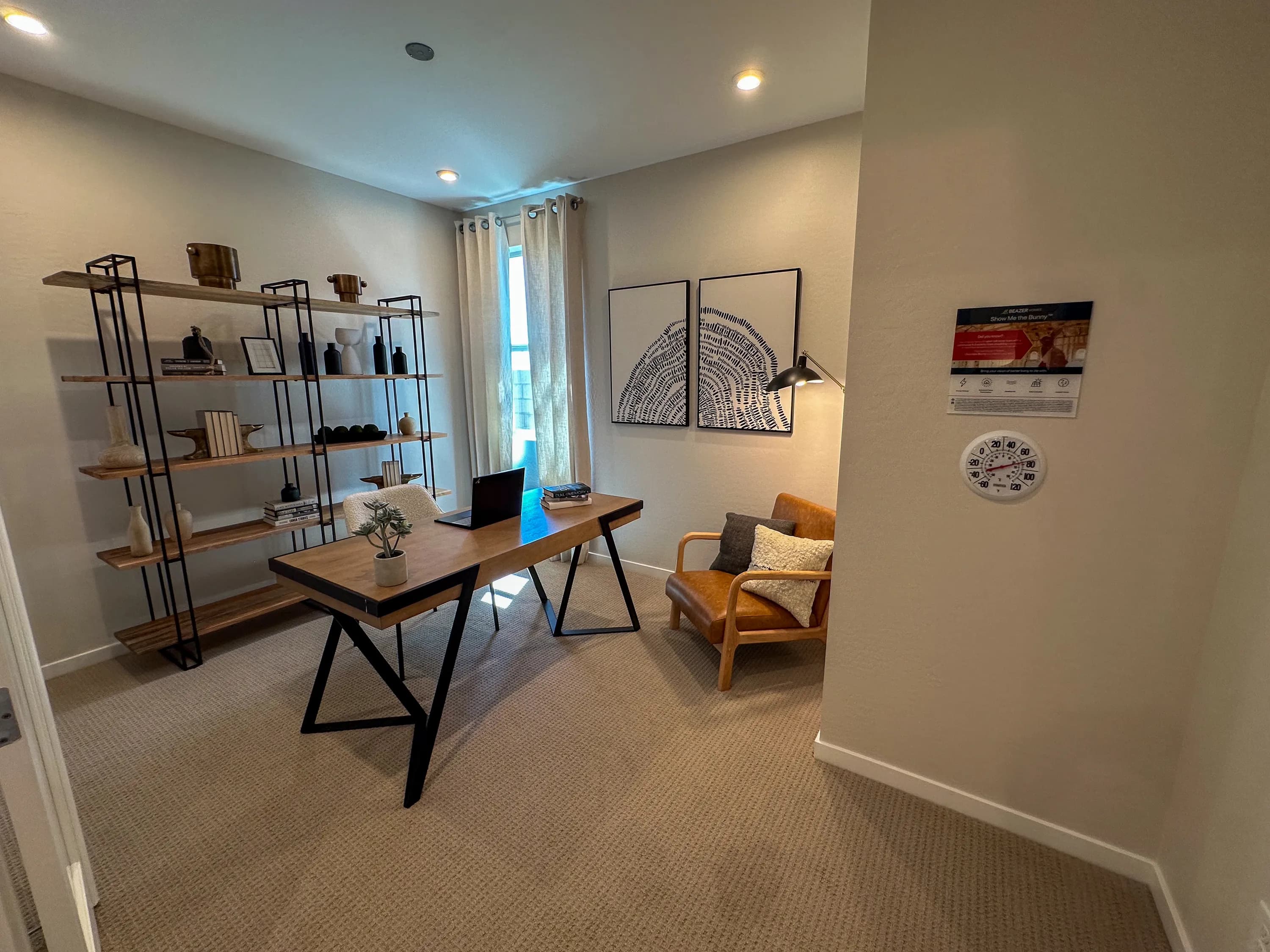 Fossil — interior