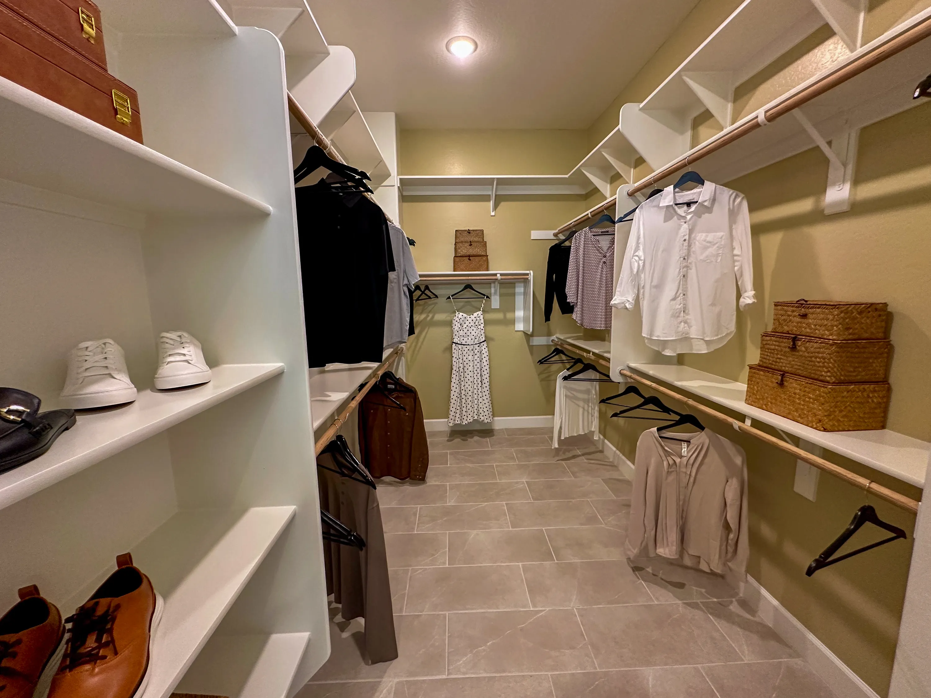 The Saltbush — interior