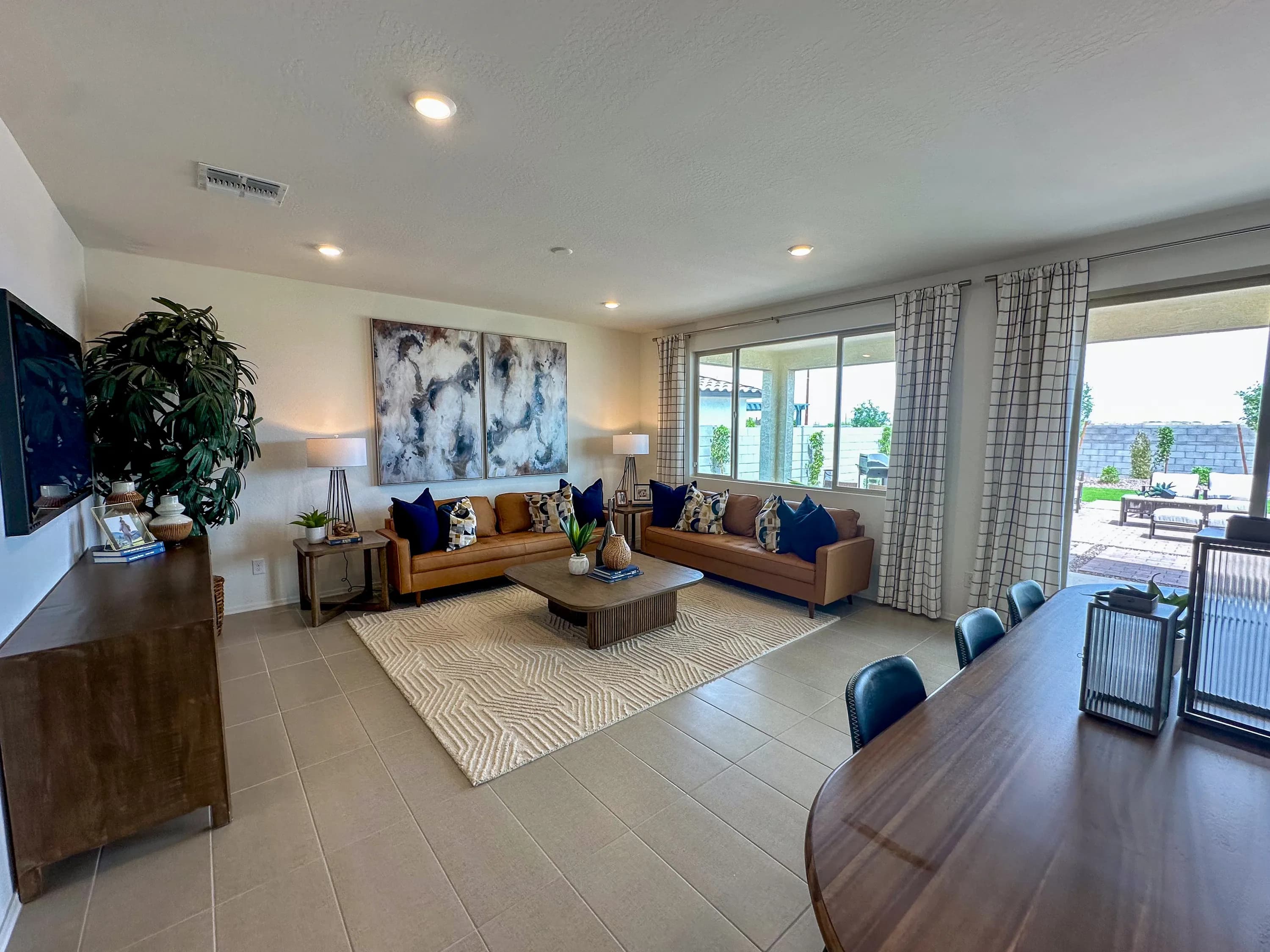 Plan 2373 by KB Home at Enclaves at Skyline Village — photo 3 of 17