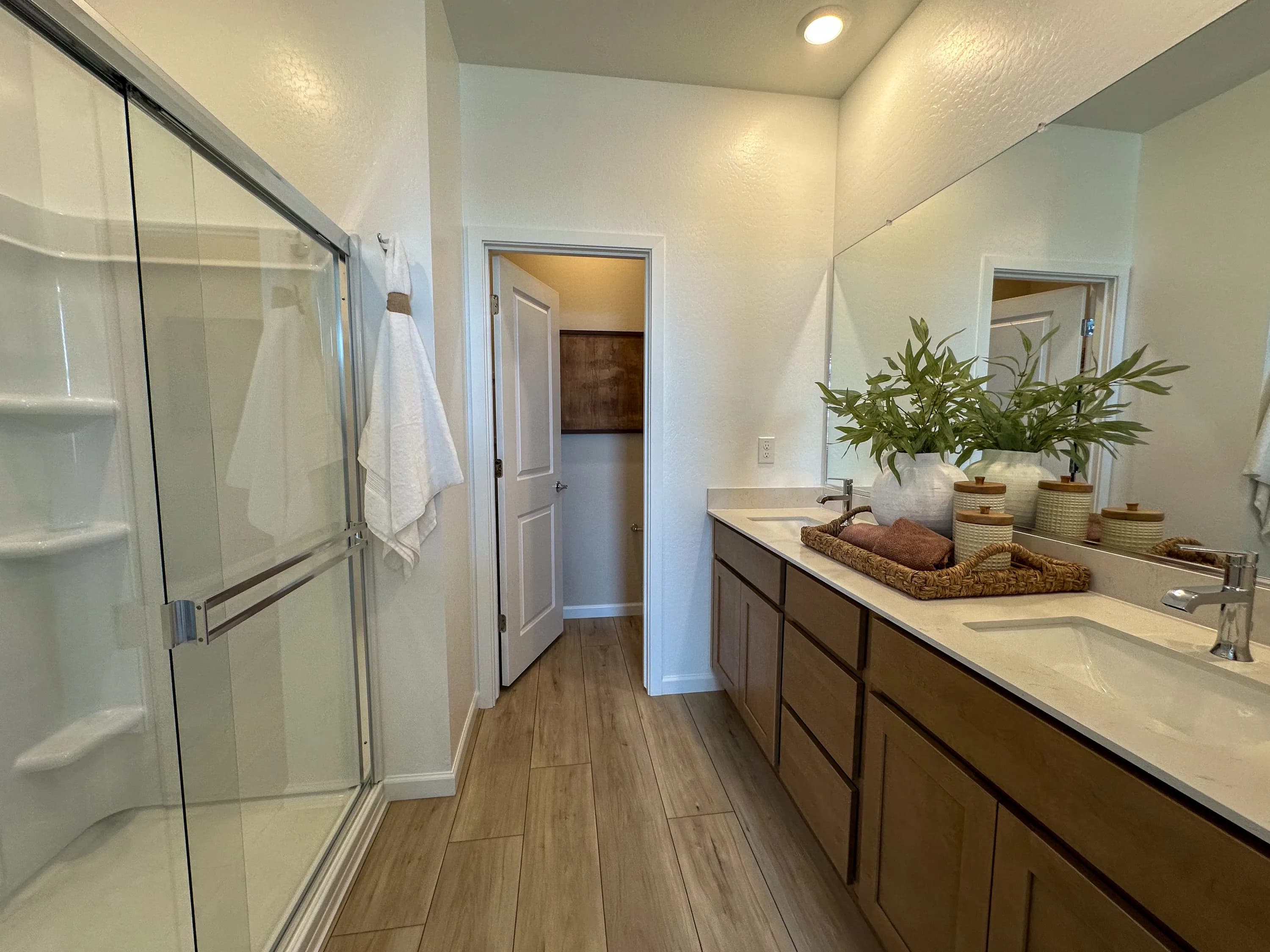 Bisbee — interior
