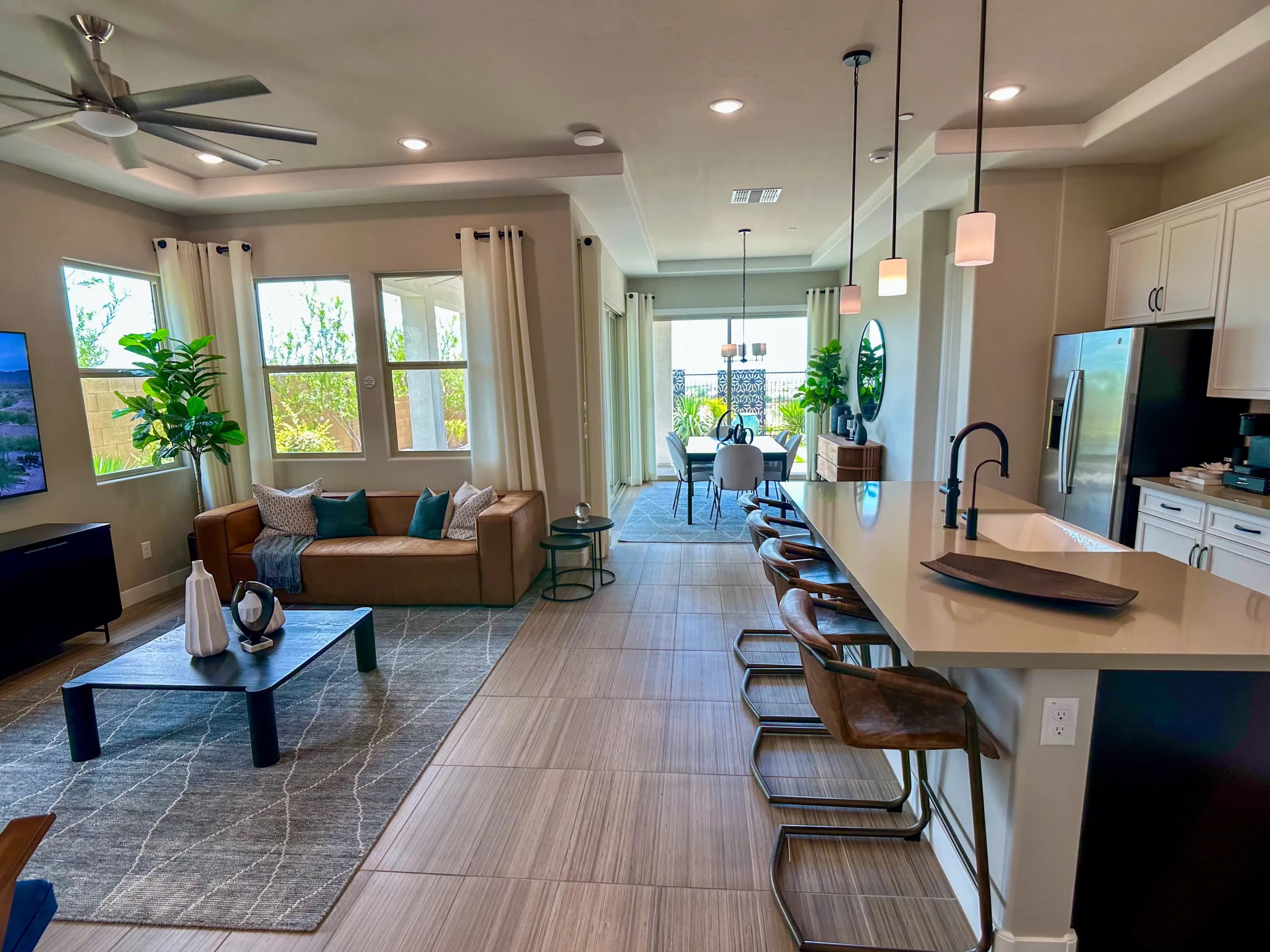 Mead — interior