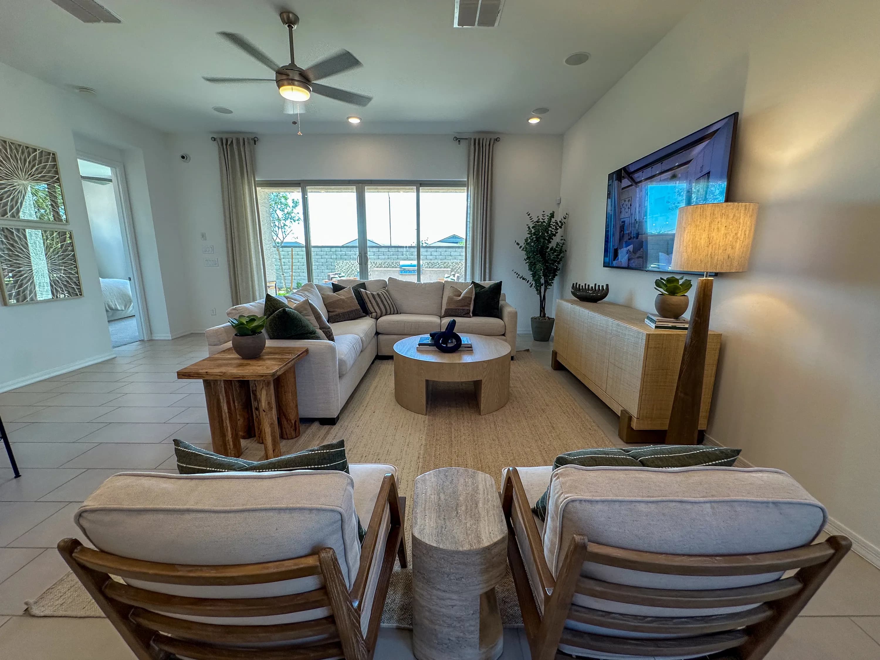 Ginger — interior