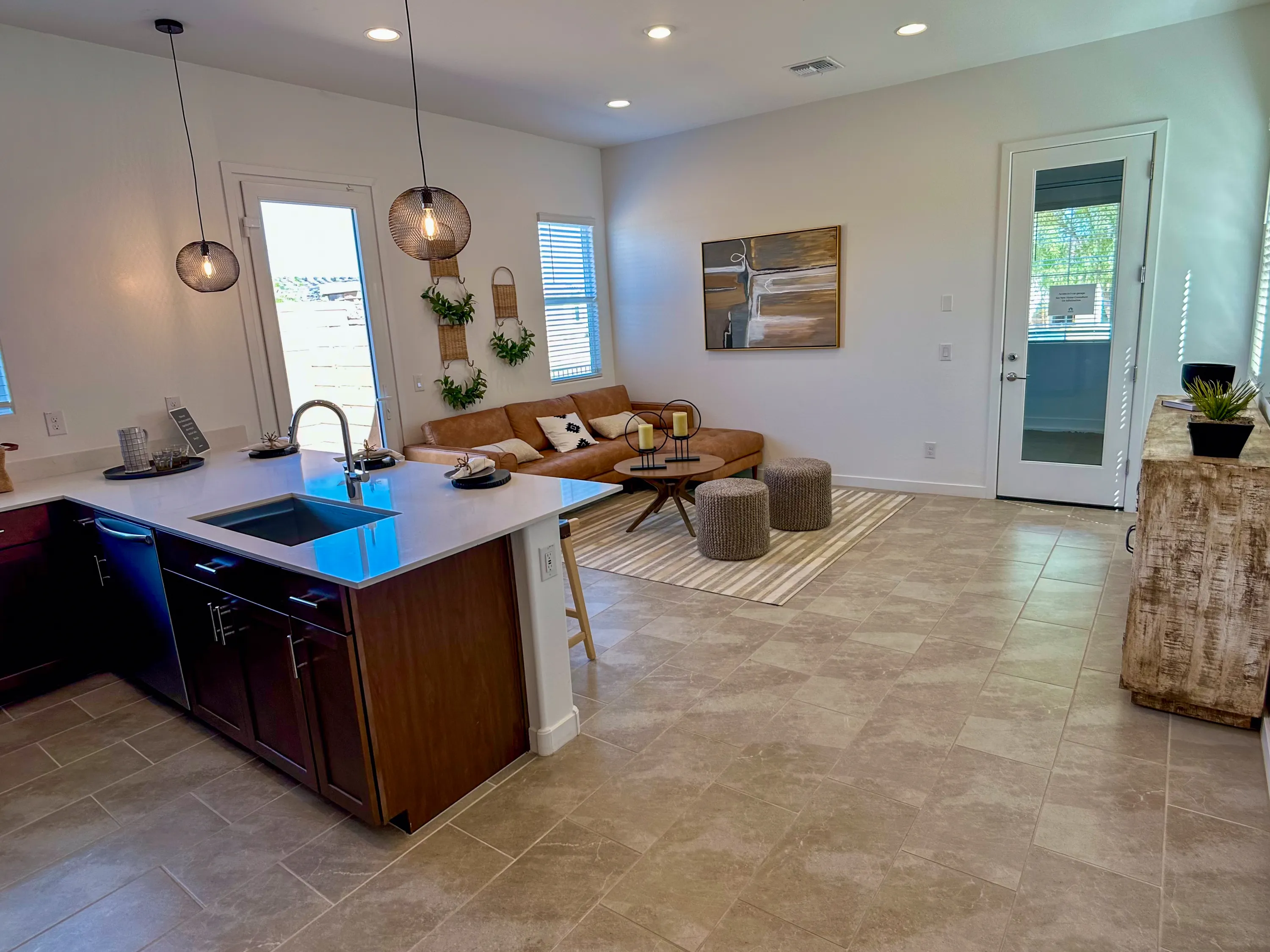 Trillium — interior