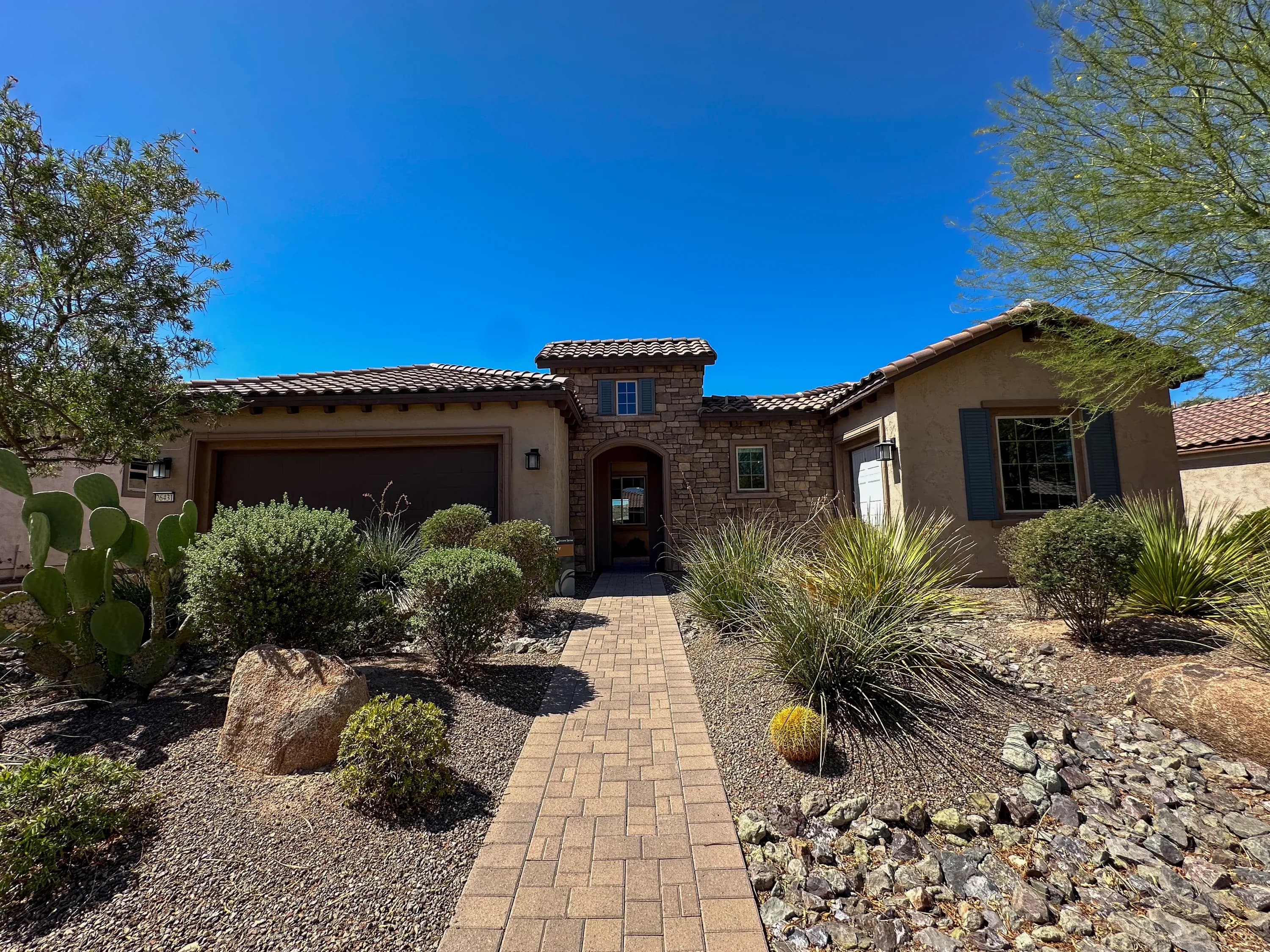 Journey — front exterior