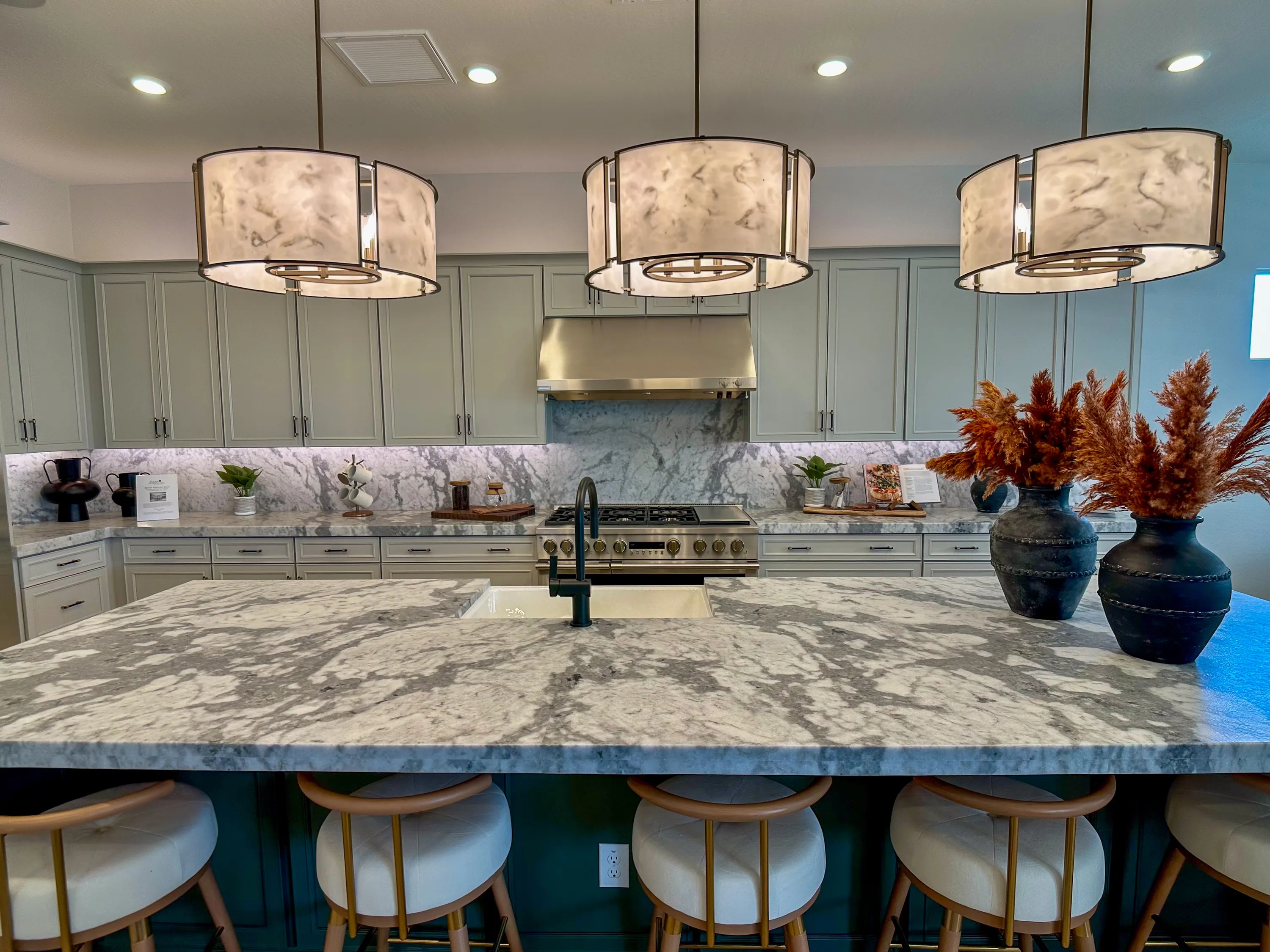 Shasta by Fulton Homes at Cascades at Prasada — photo 8 of 20