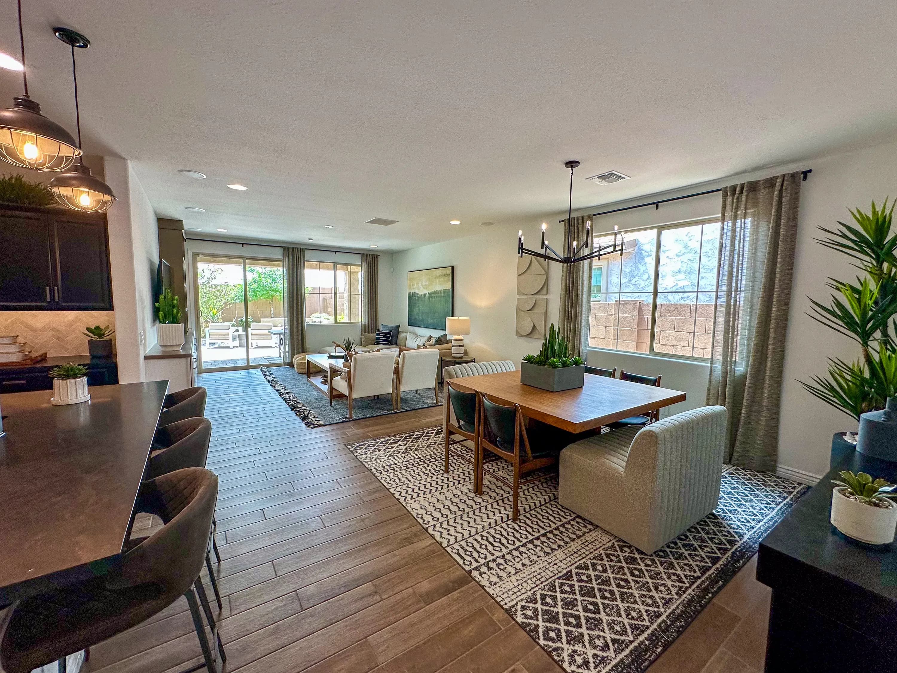 Sapphire — main great room