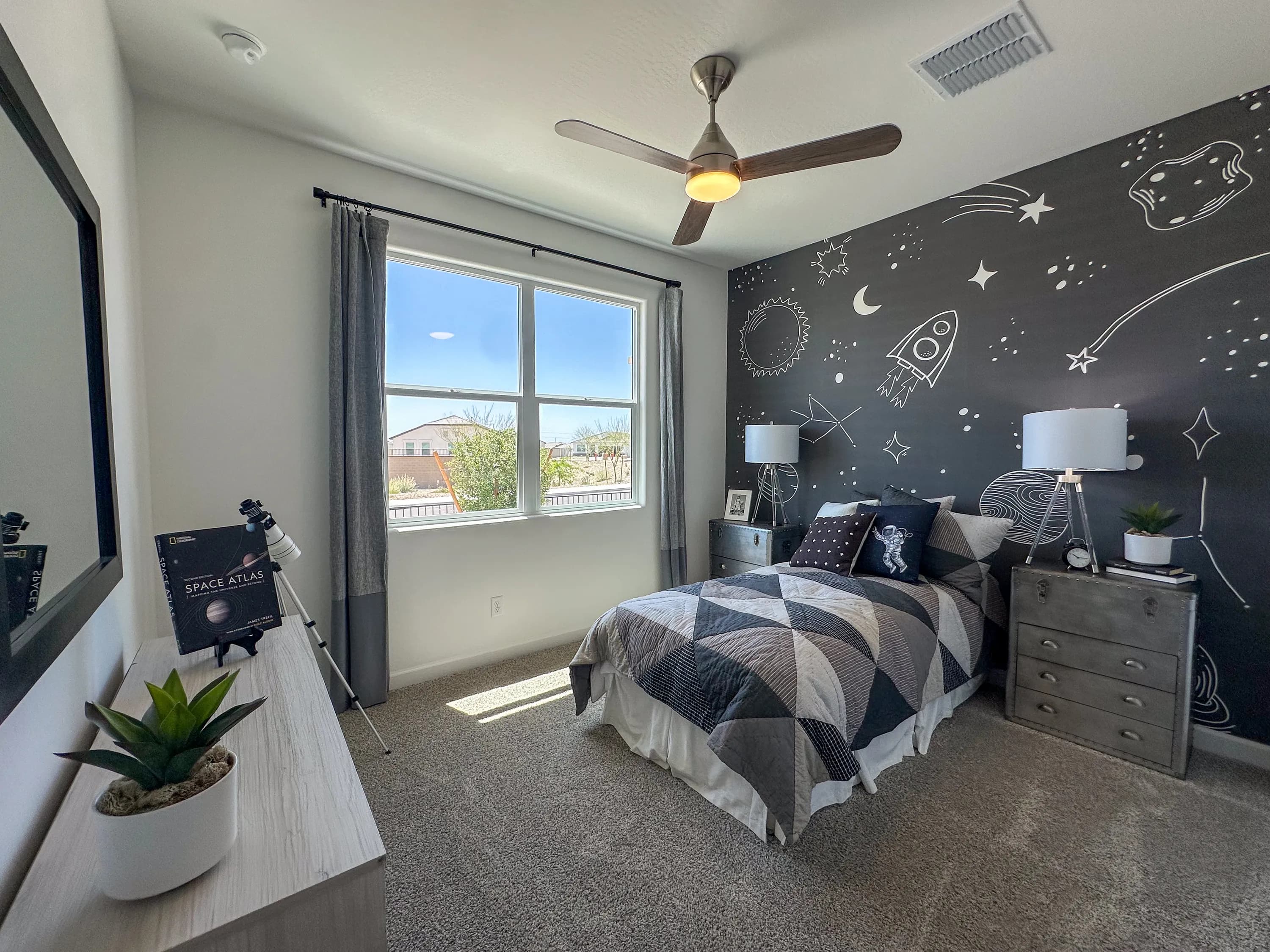 Huntsville by D.R. Horton at Desert Moon Estates — photo 14 of 14