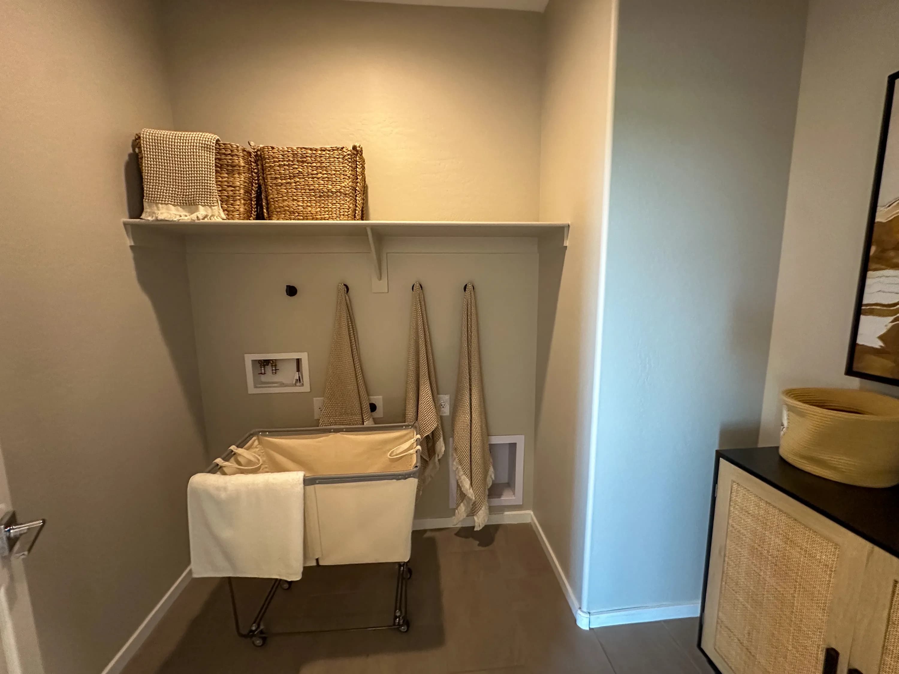 Ponderosa — interior