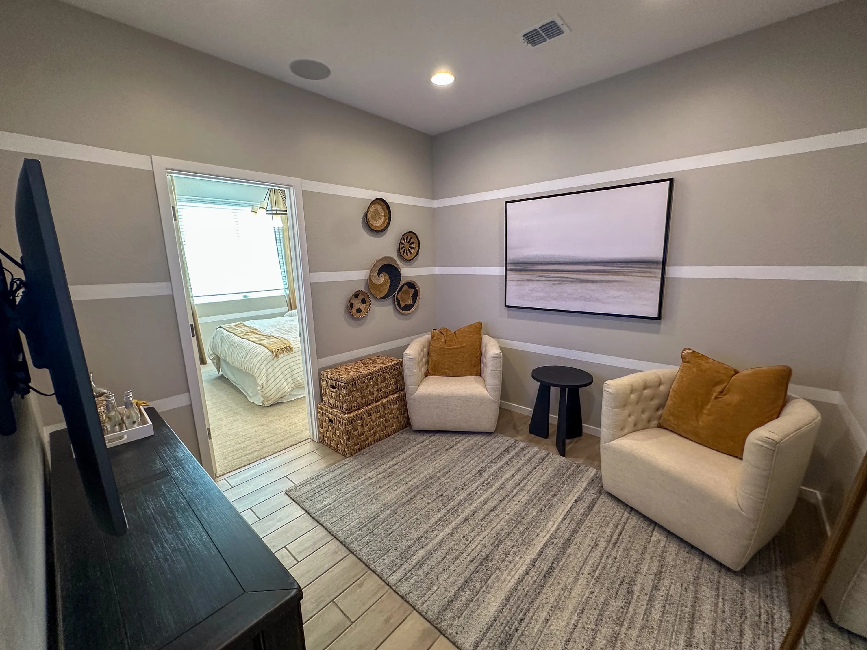 Ponderosa — interior