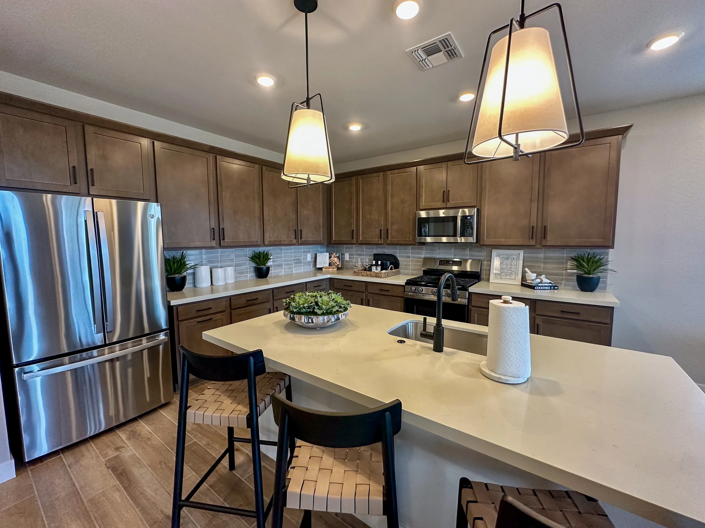 Plan 4003 by Risewell Homes at Bella Vista Farms — photo 4 of 17