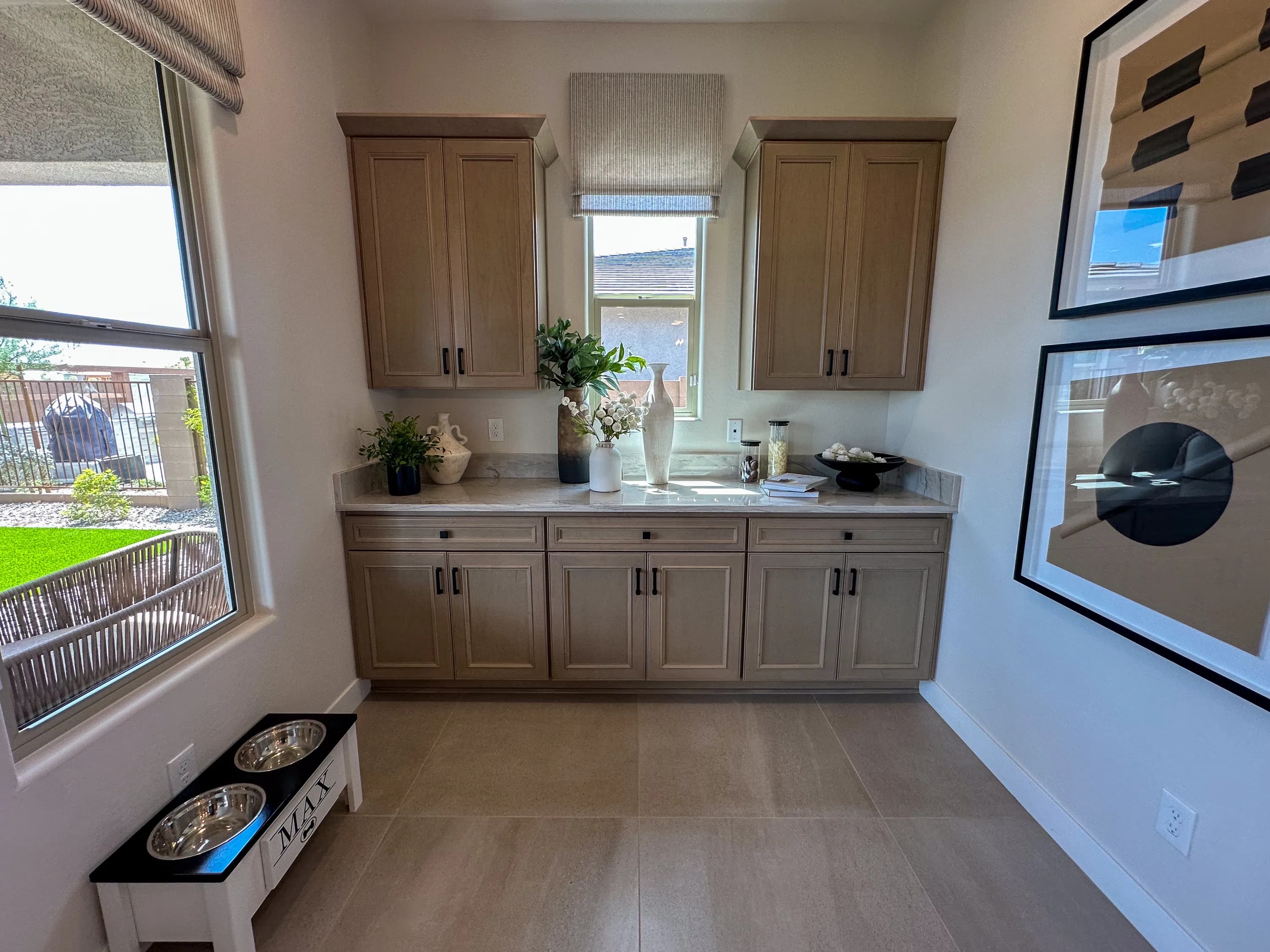 Julia — interior