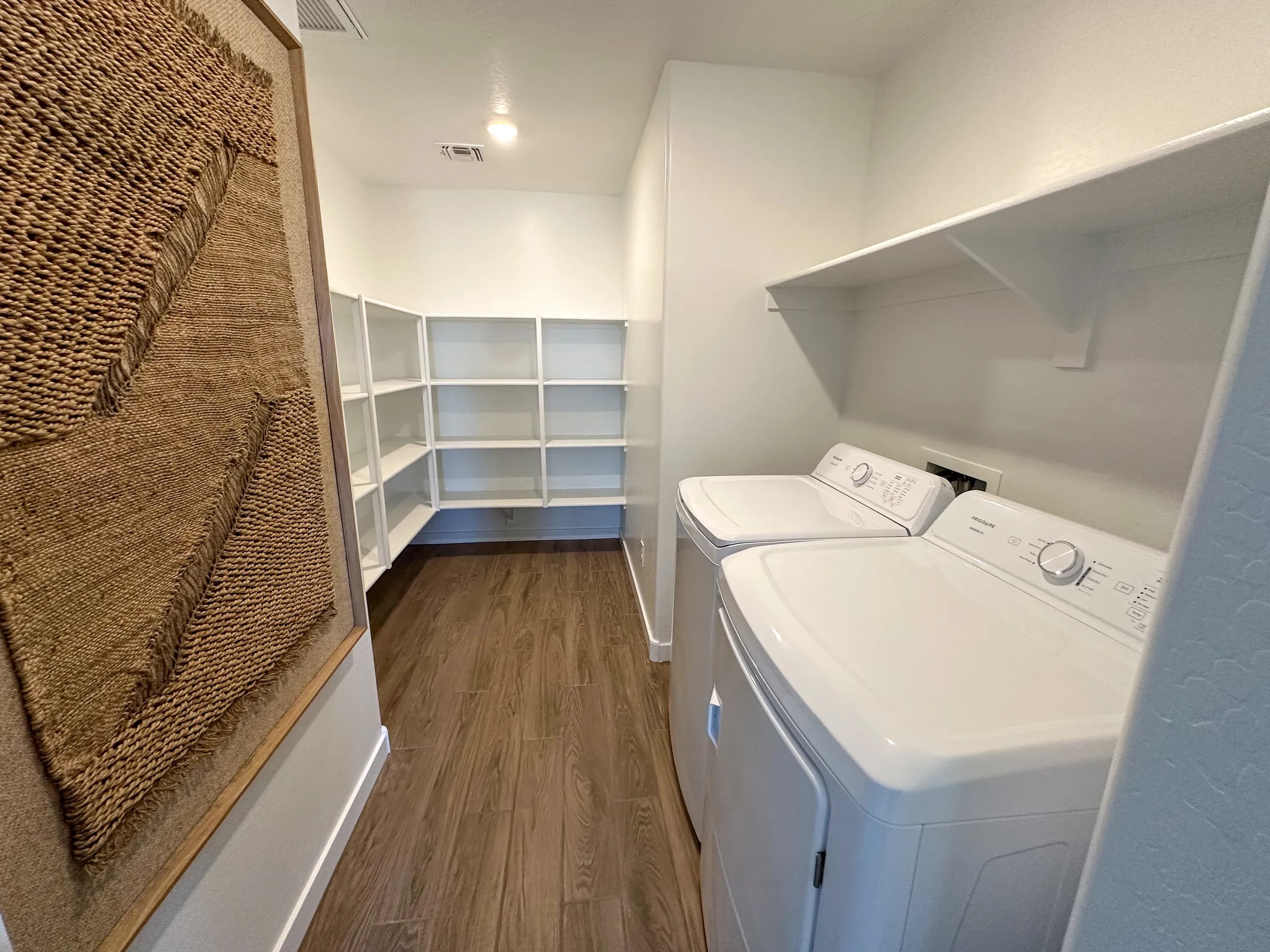 Ventura — interior