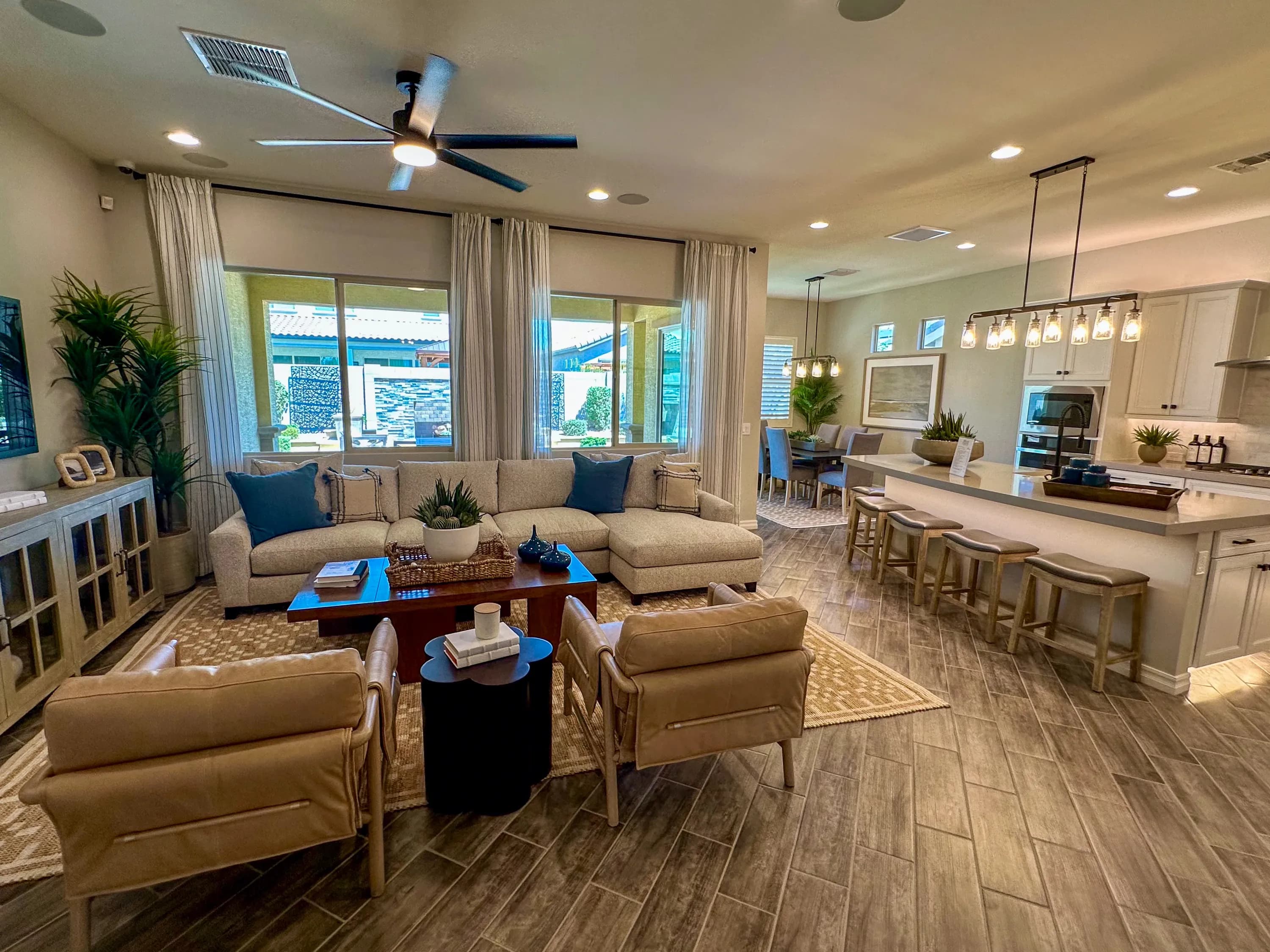 Rockaway — interior