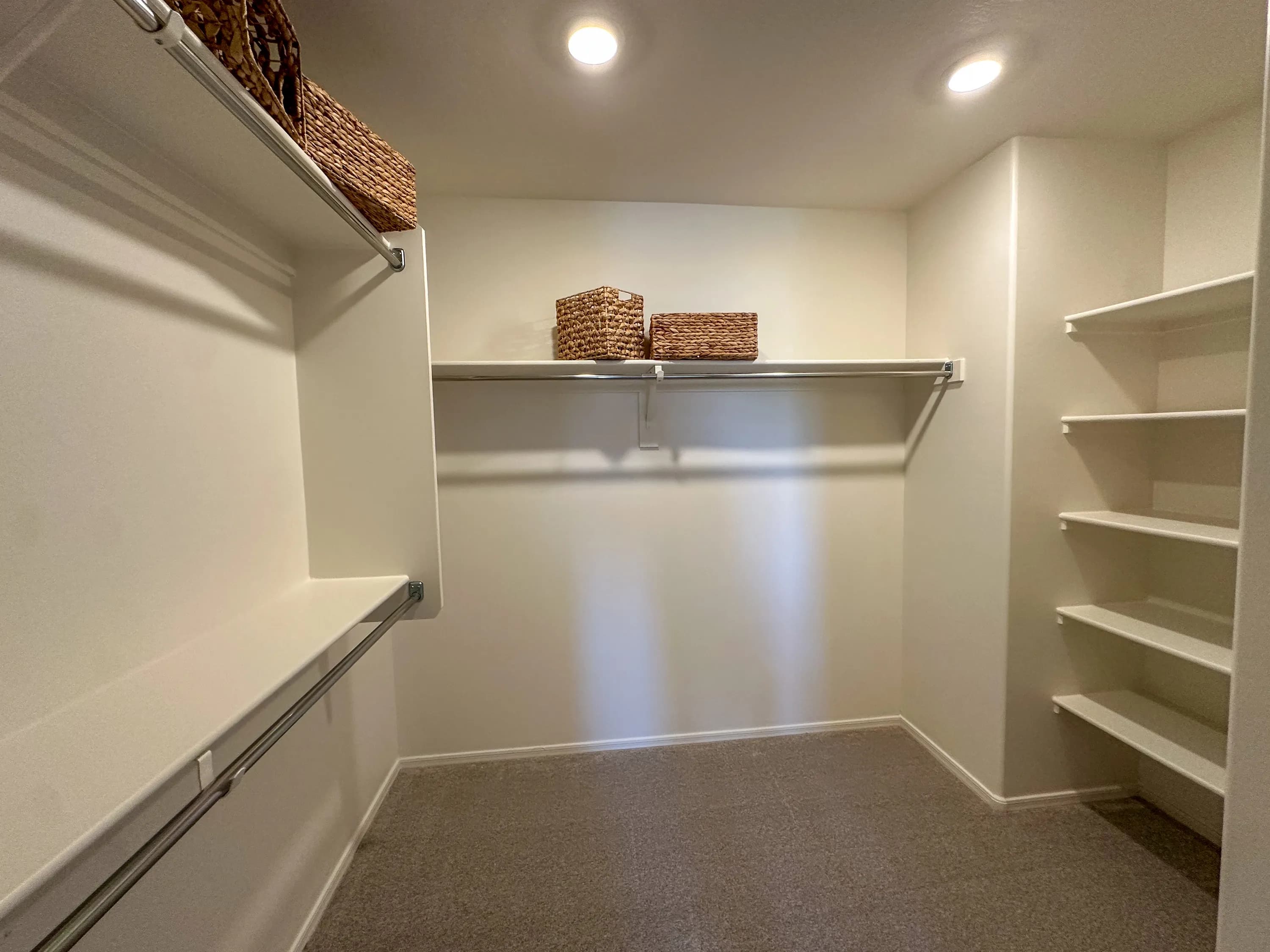 Plan 2373 by KB Home at Mystic Vista Traditions — photo 15 of 18