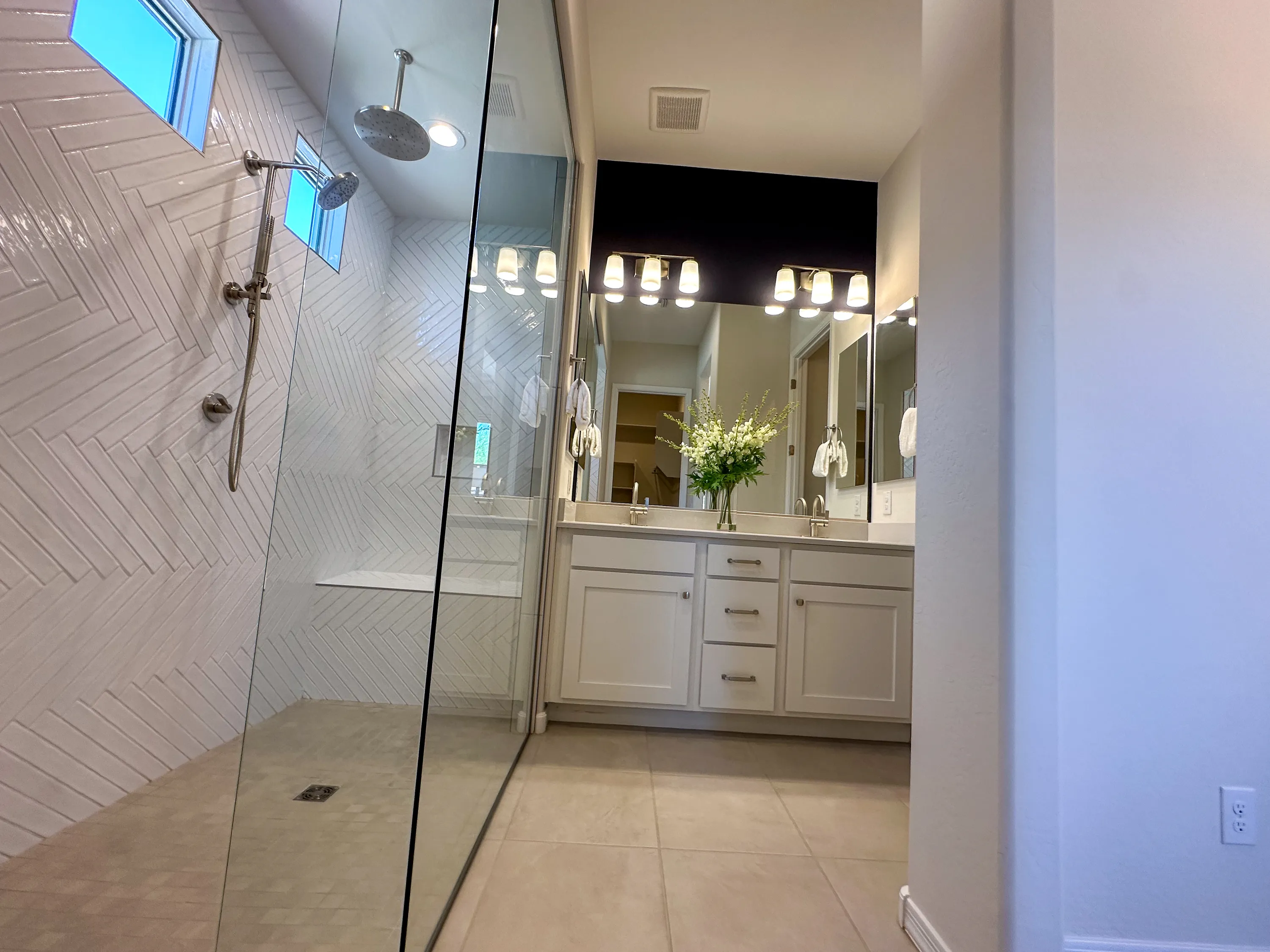 Kinsey — interior