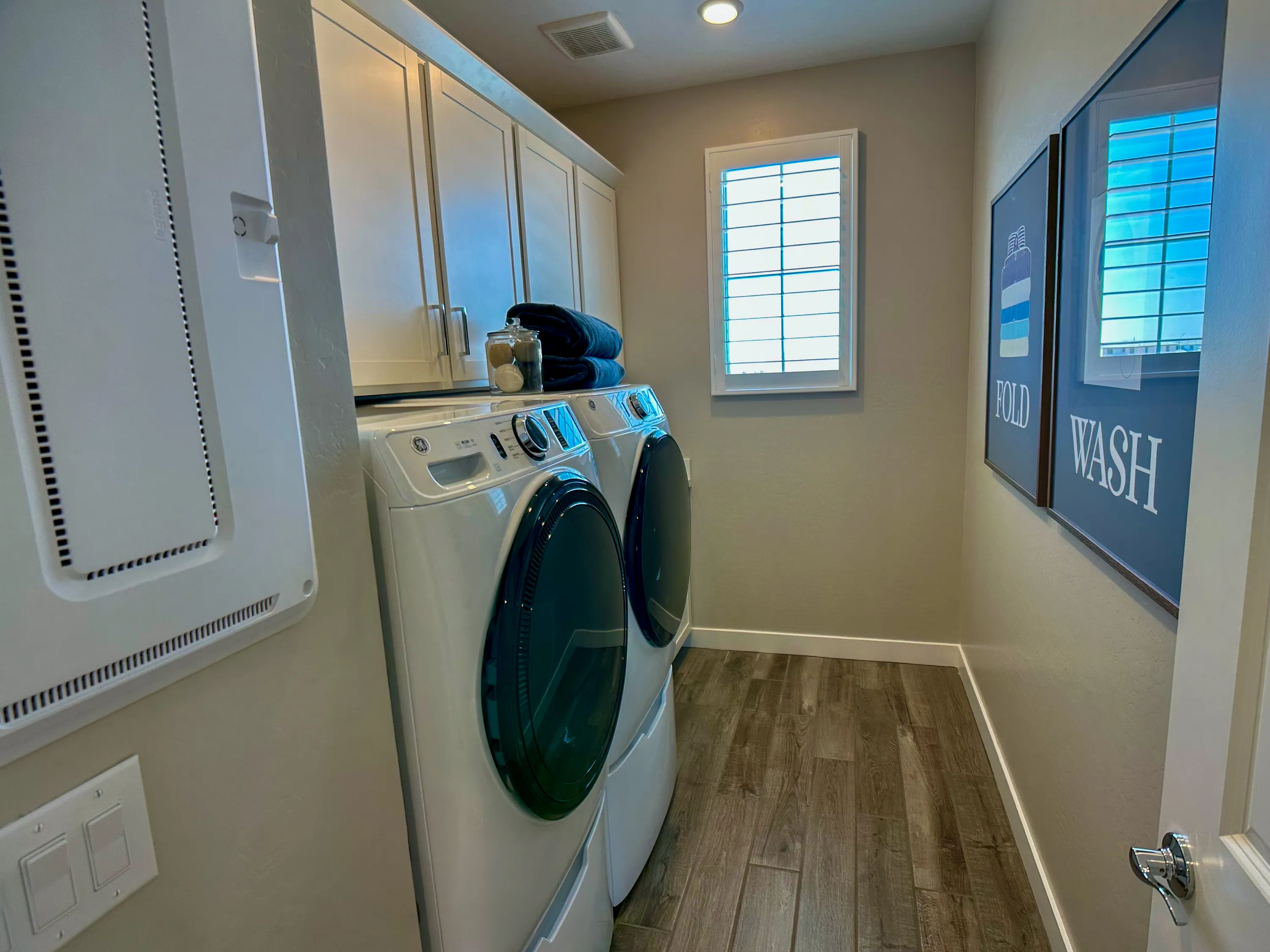 Residence 4005 by Risewell Homes at Risewell at Teravalis — photo 17 of 18