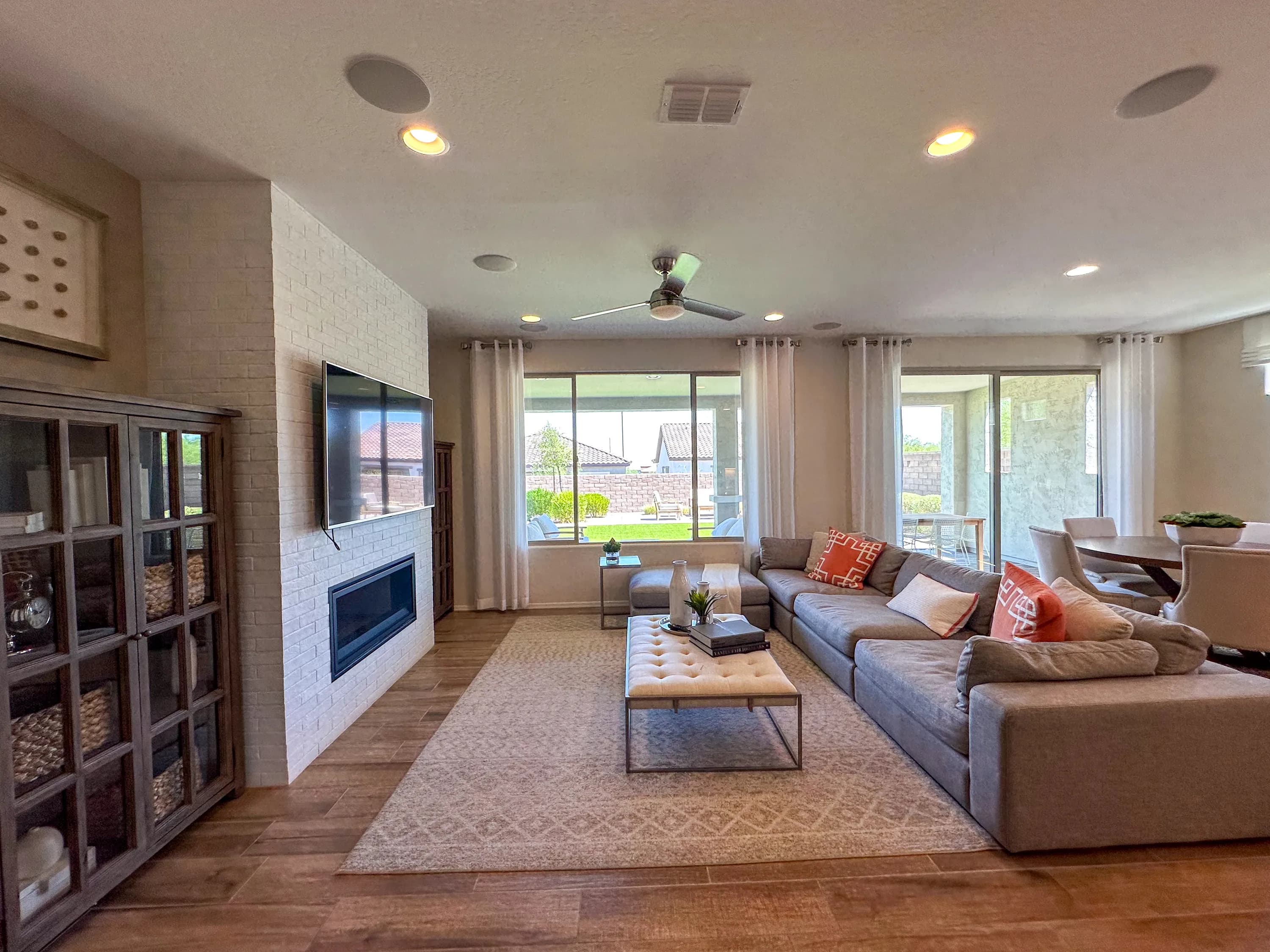 Hideaway — great room