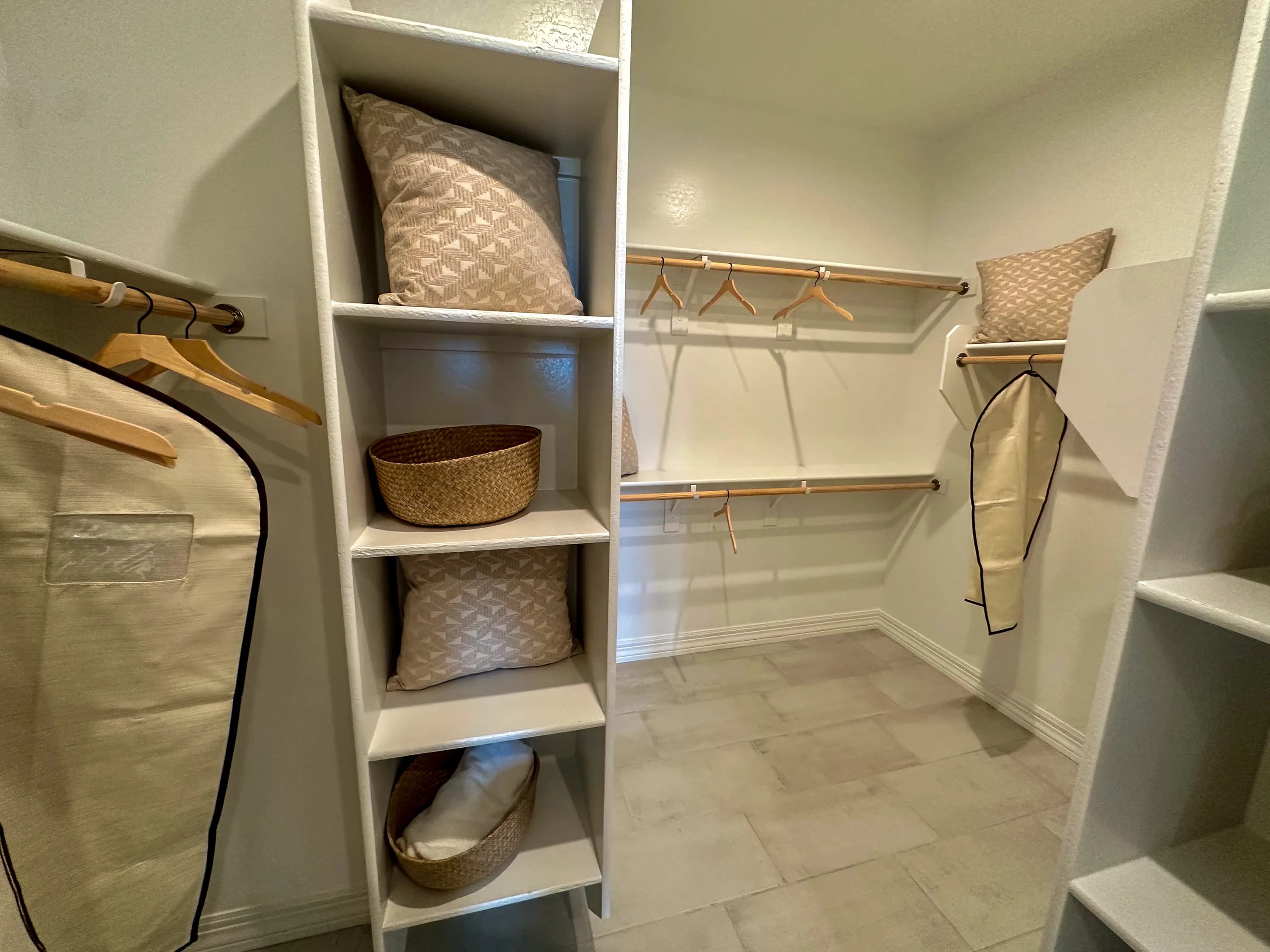 Irwin — interior